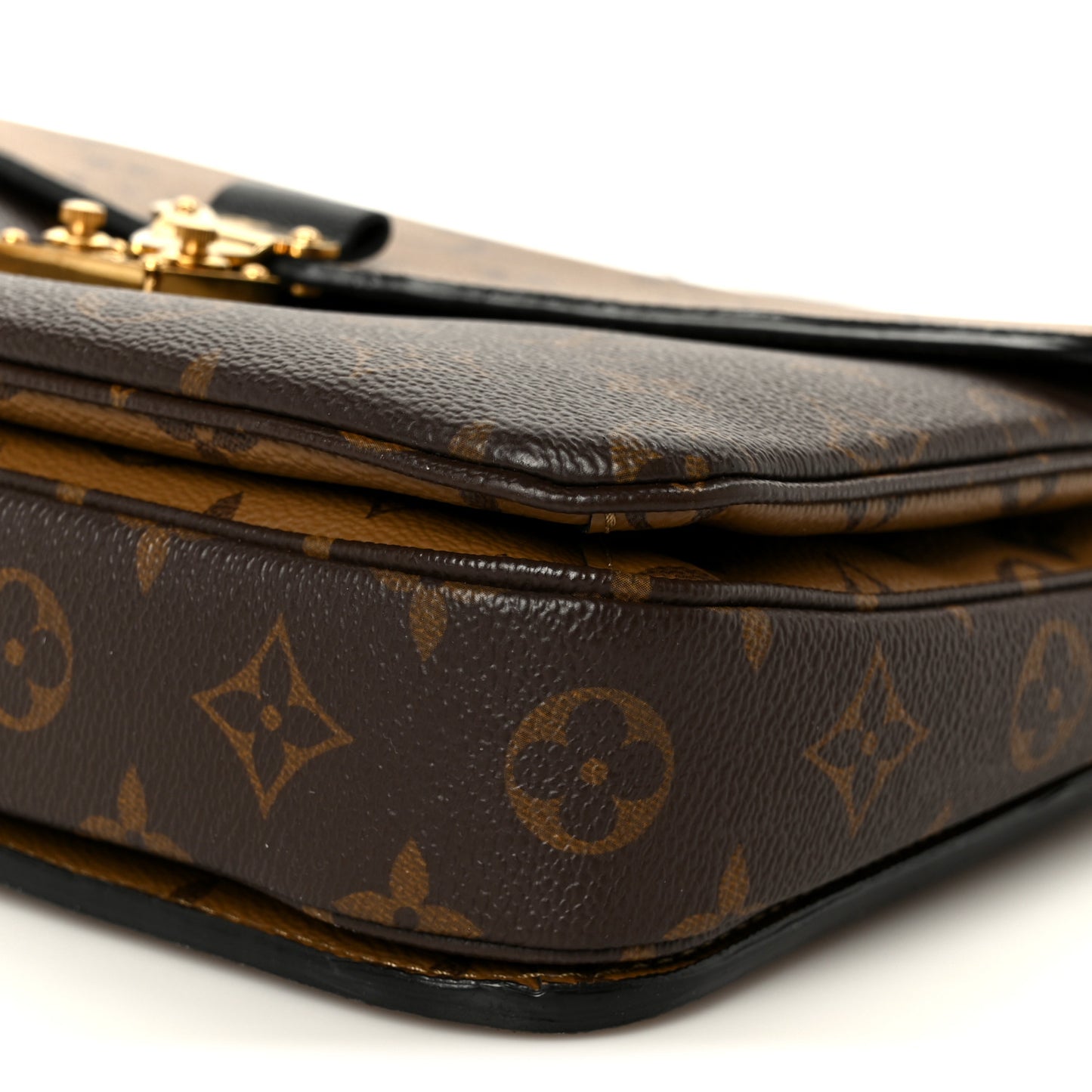 Reverse Monogram Pochette Metis