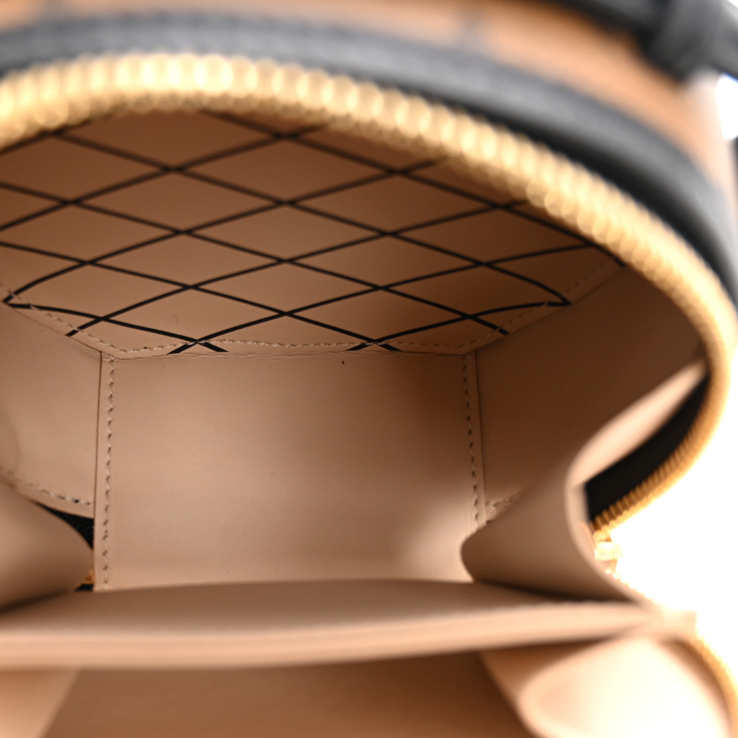 Louis Vuitton Reverse Monogram Mini Boite Chapeau 5 of 9