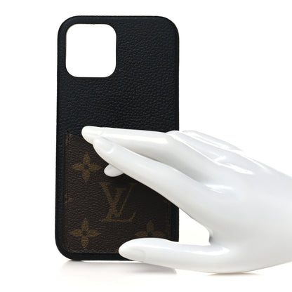 Louis Vuitton Monogram iPhone 12/12 Pro Bumper Black 2 of 8