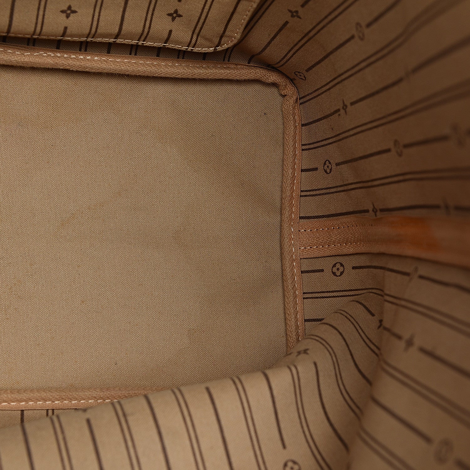 Louis Vuitton Monogram Neverfull GM 17 of 19