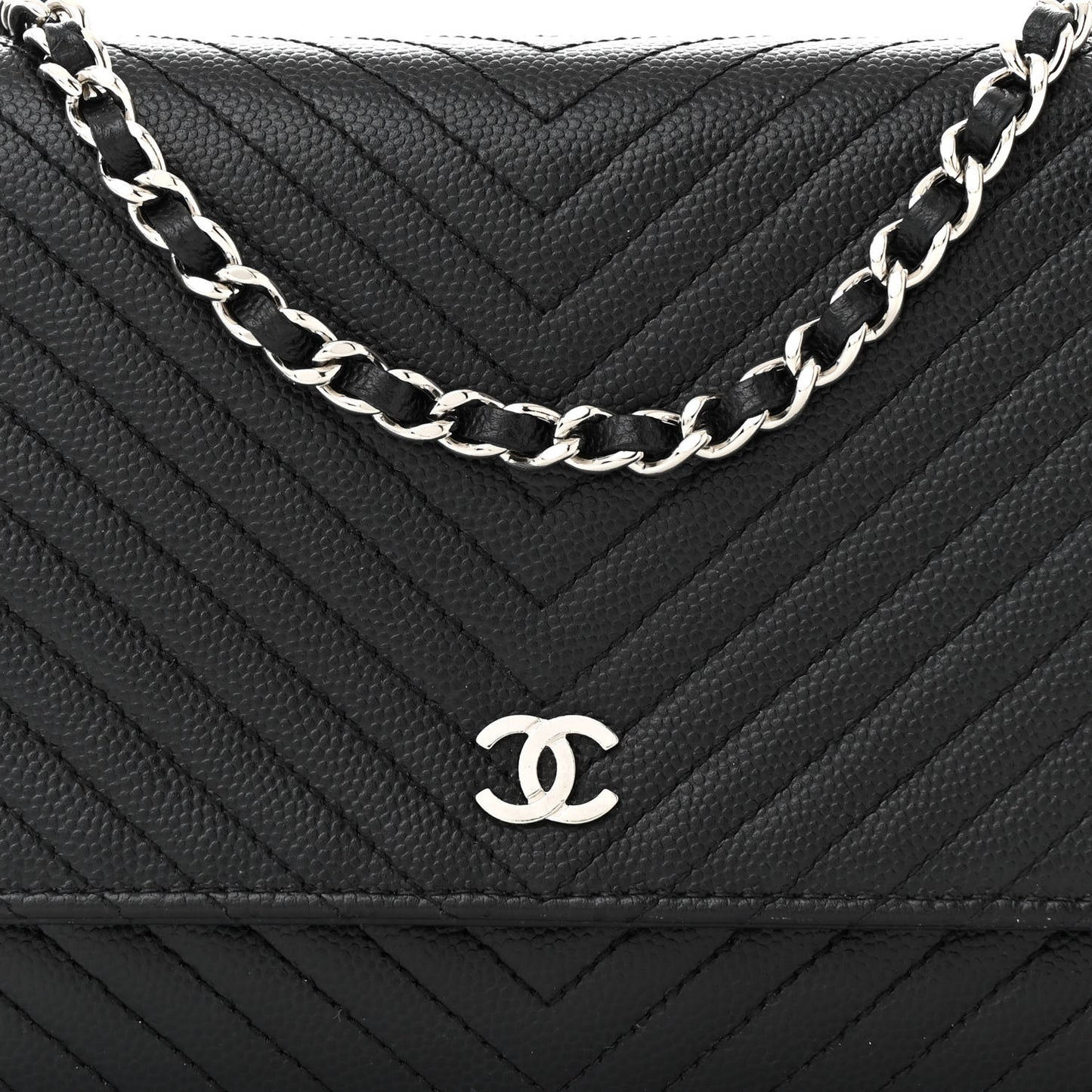 Caviar Chevron Quilted Wallet On Chain WOC Black