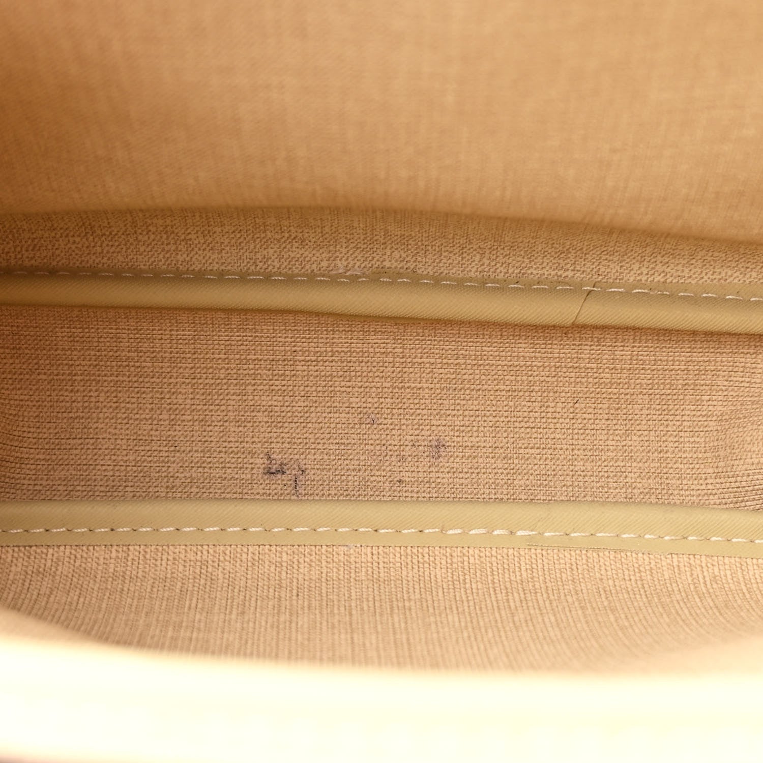 Louis Vuitton Monogram Reporter PM 6 of 11