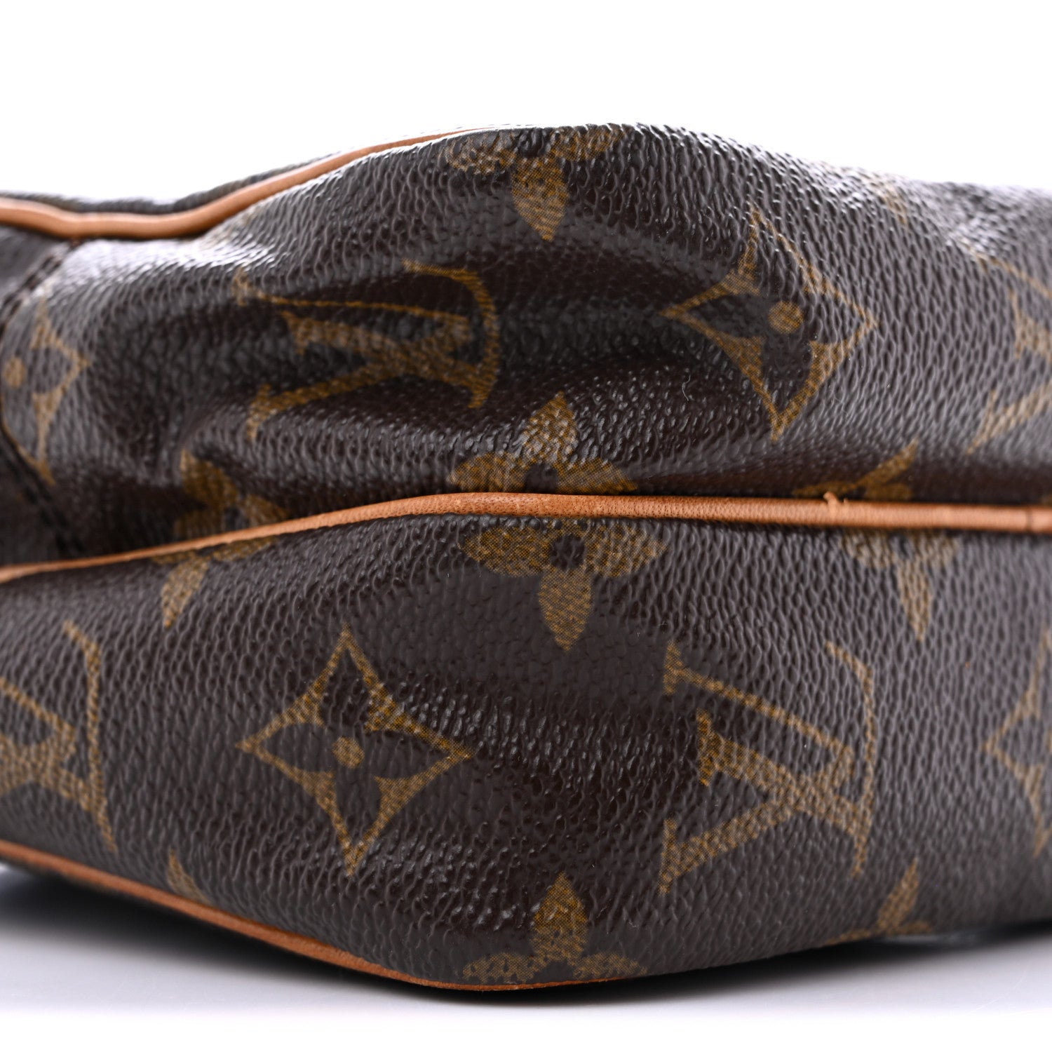 Louis Vuitton Monogram Amazone PM 8 of 13