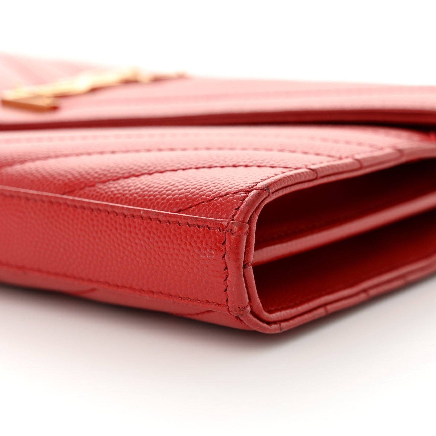 Grain De Poudre Matelasse Chevron Monogram Chain Wallet Red