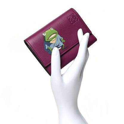 Loewe X SPIRITED AWAY Calfskin Aogaeru Small Vertical Wallet Bouganville 2 of 9