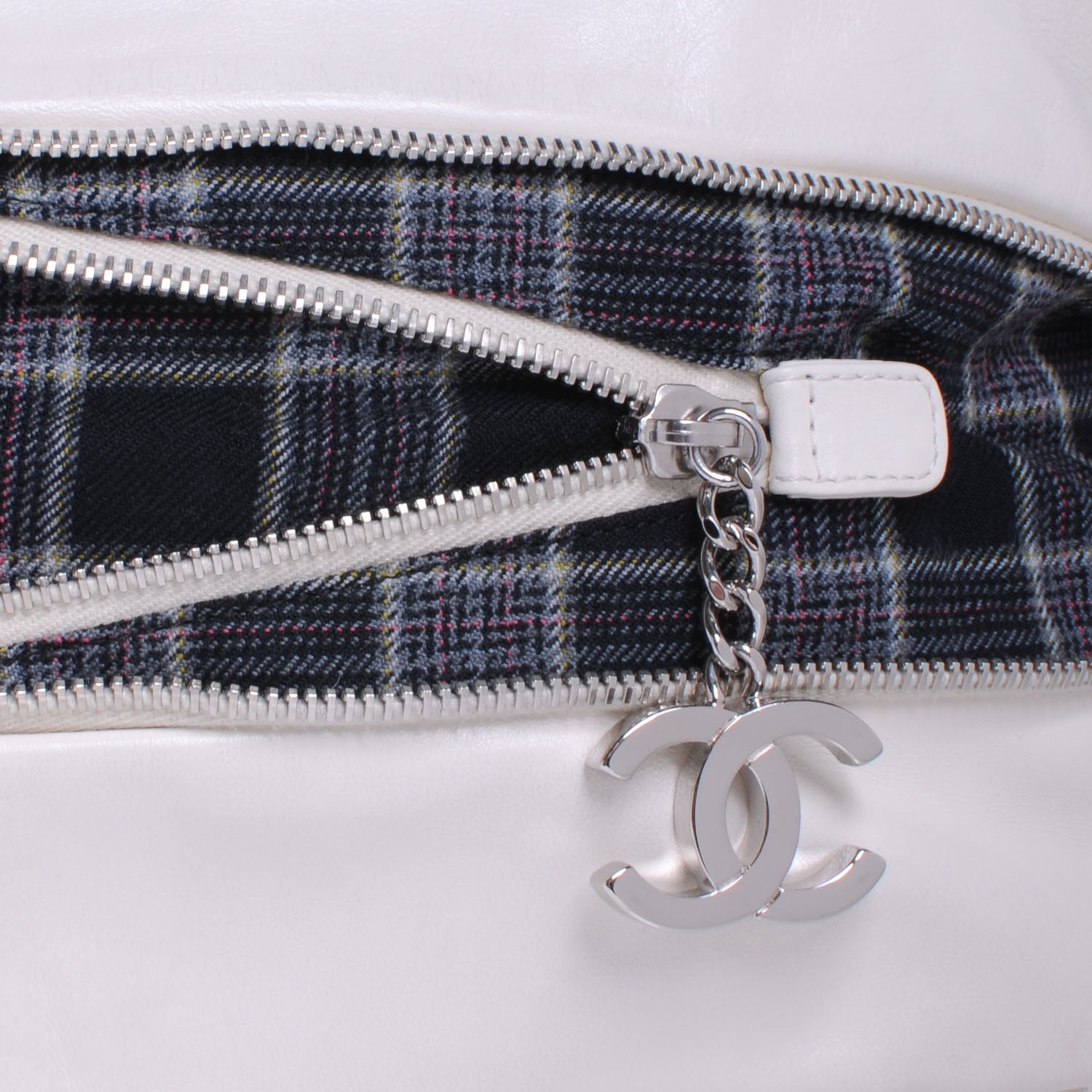 Chanel Calfskin Large Expandable Paris London Flap Bag White 5 of 9