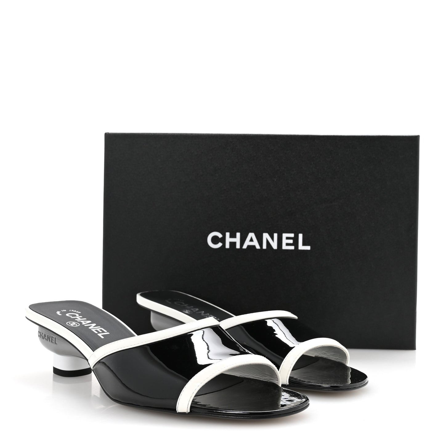 Patent Calfskin Mules 39 Black White