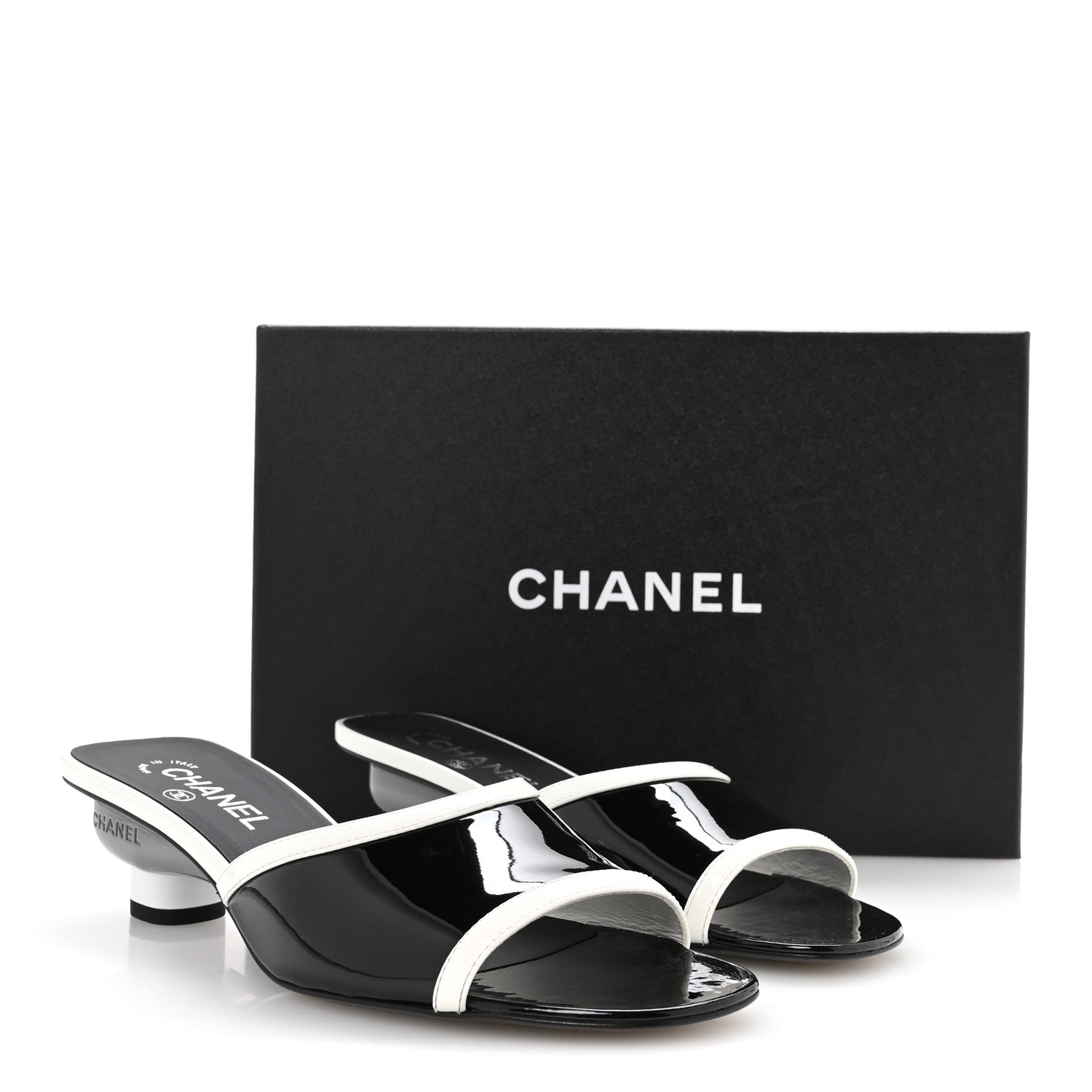 Chanel Patent Calfskin Mules 39 Black White 9 of 9