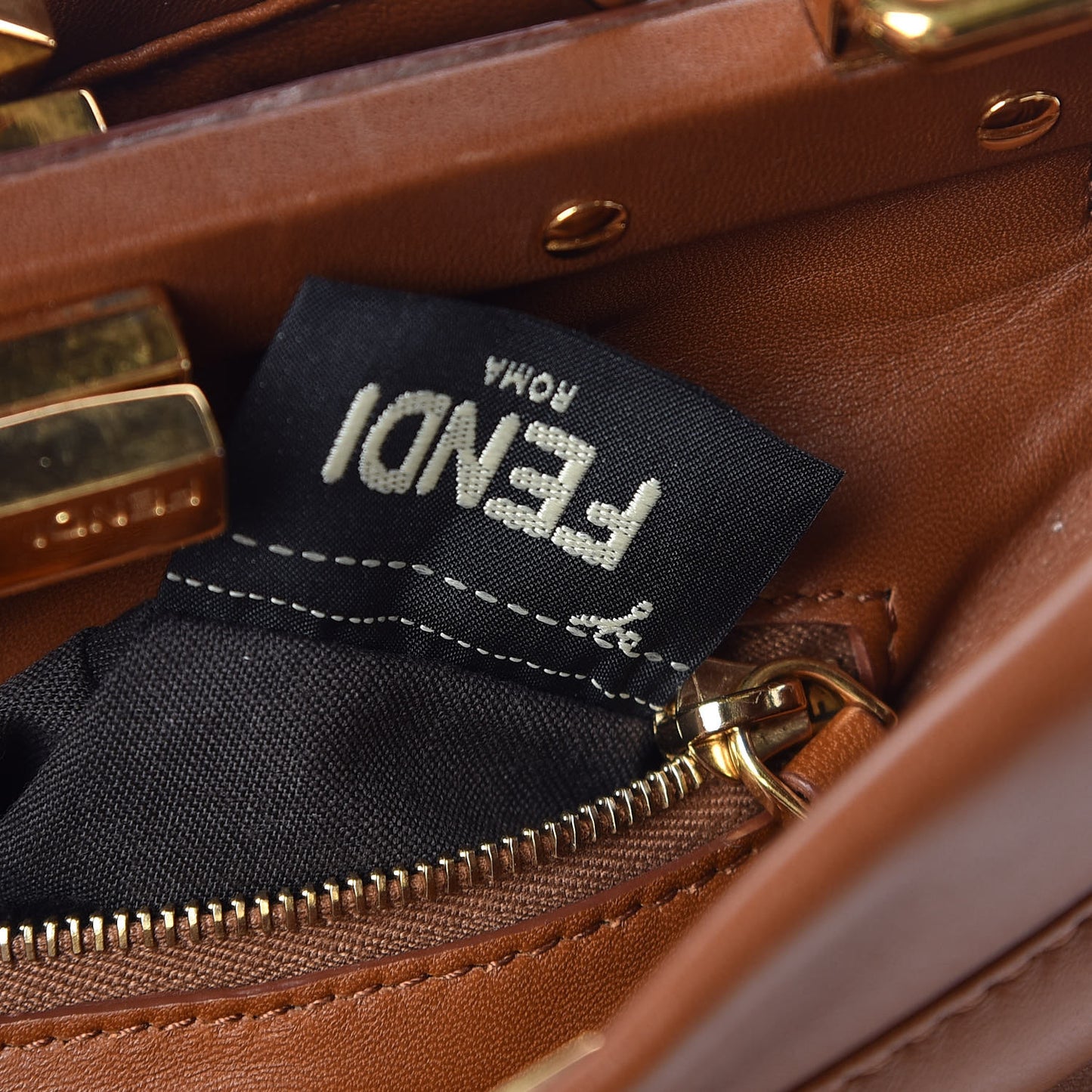 Nappa Mini Peekaboo Iconic Satchel Corteccia