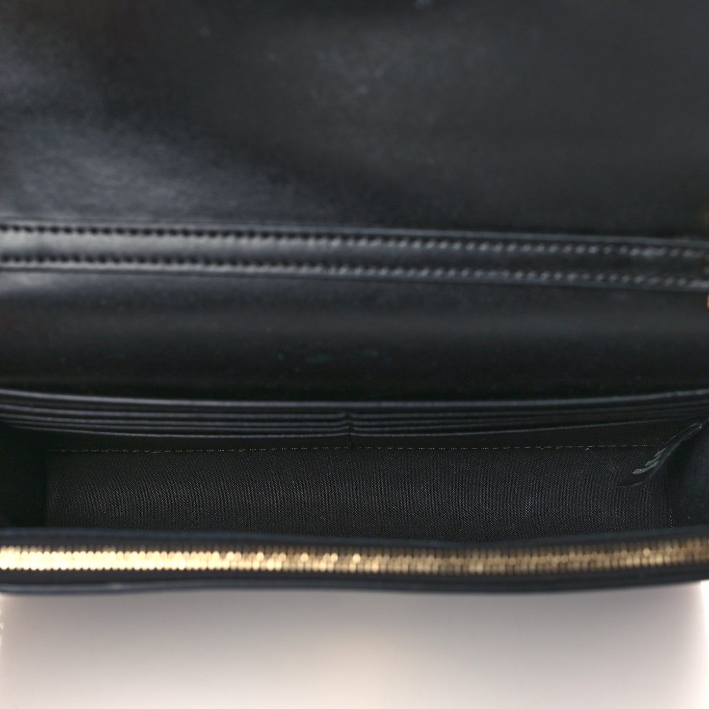 Vitello Liberty Lucido F is Fendi Medium Envelope Wallet on Chain Black