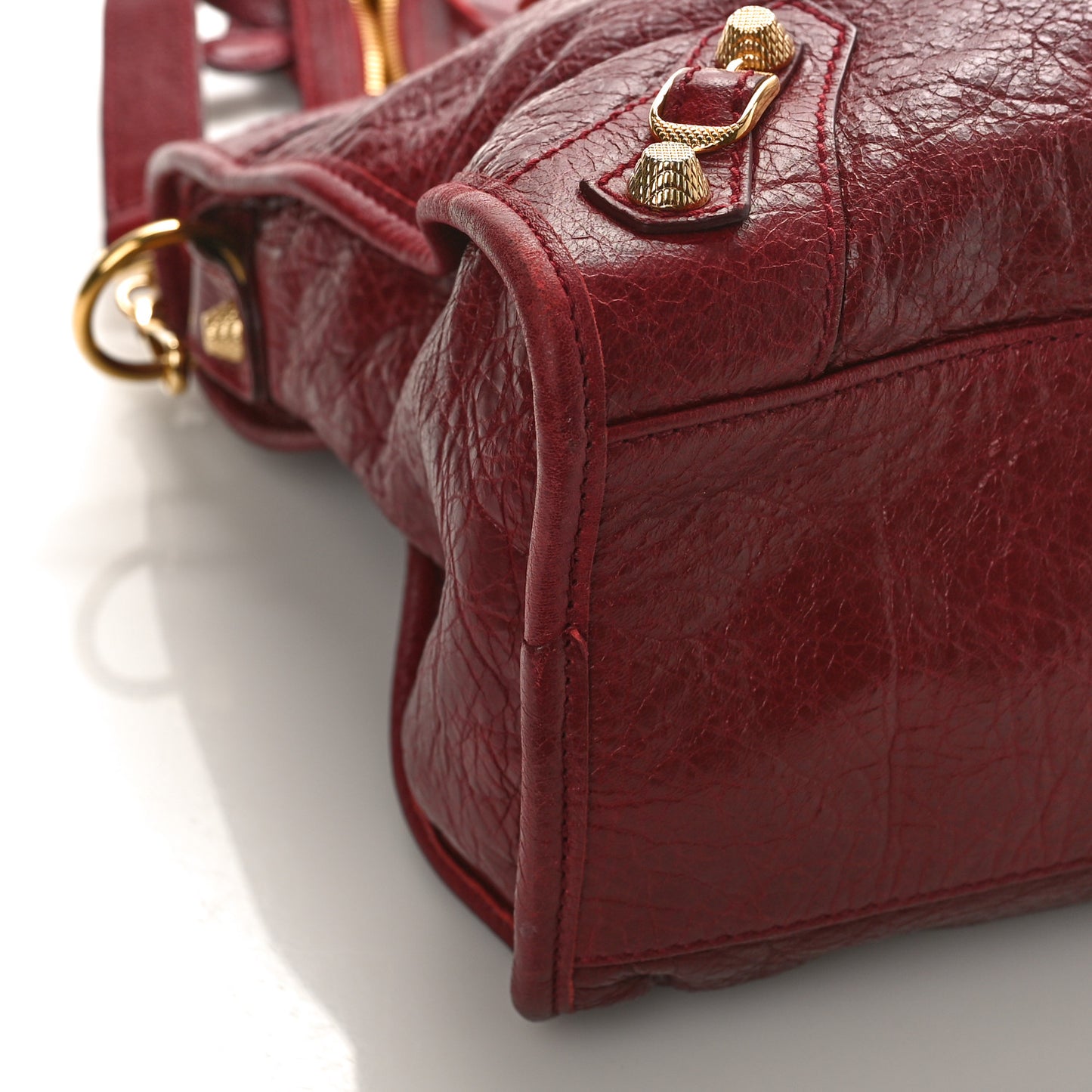Agneau Giant 12 Gold Hardware City Cerise
