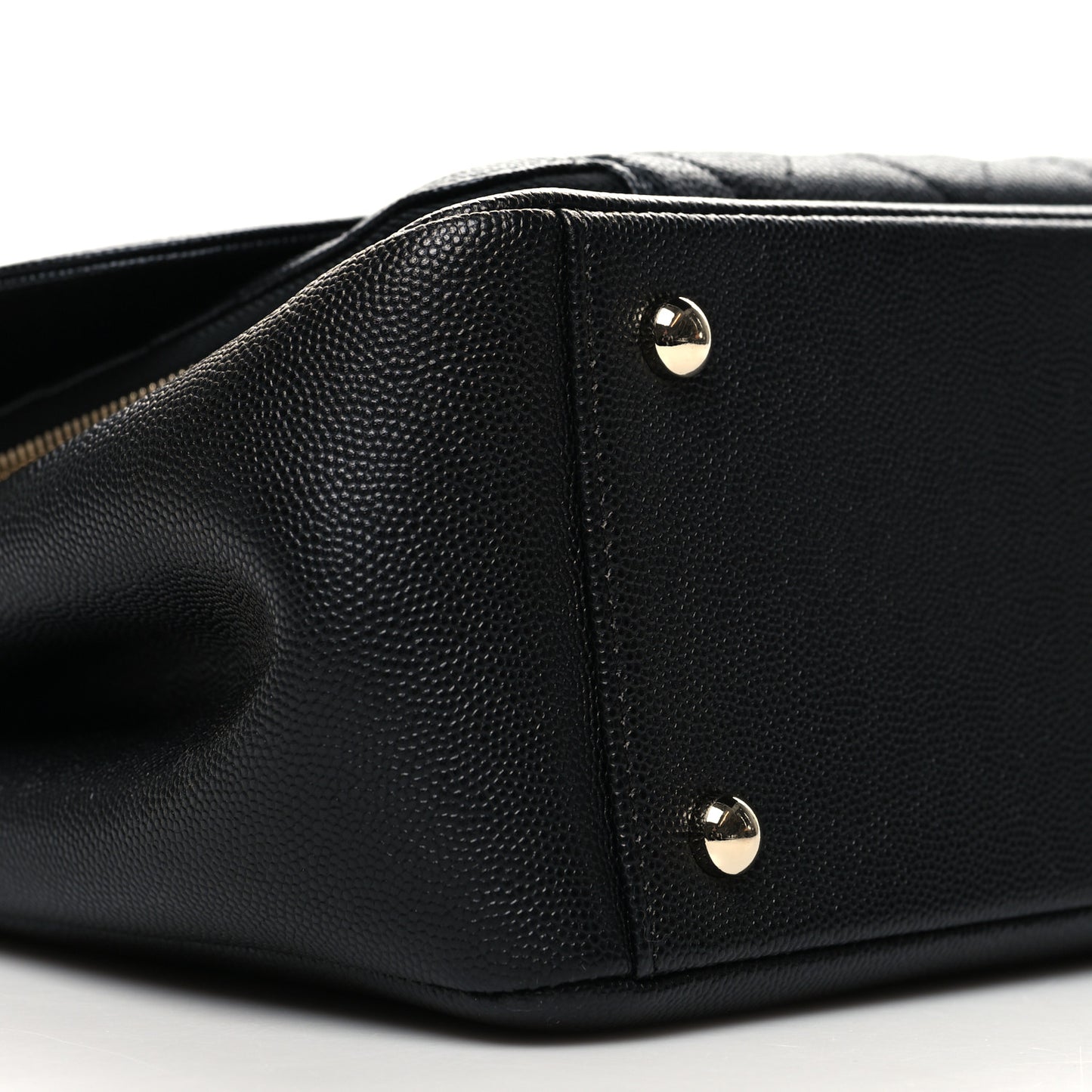 Caviar Quilted Large Business Affinity Flap Black