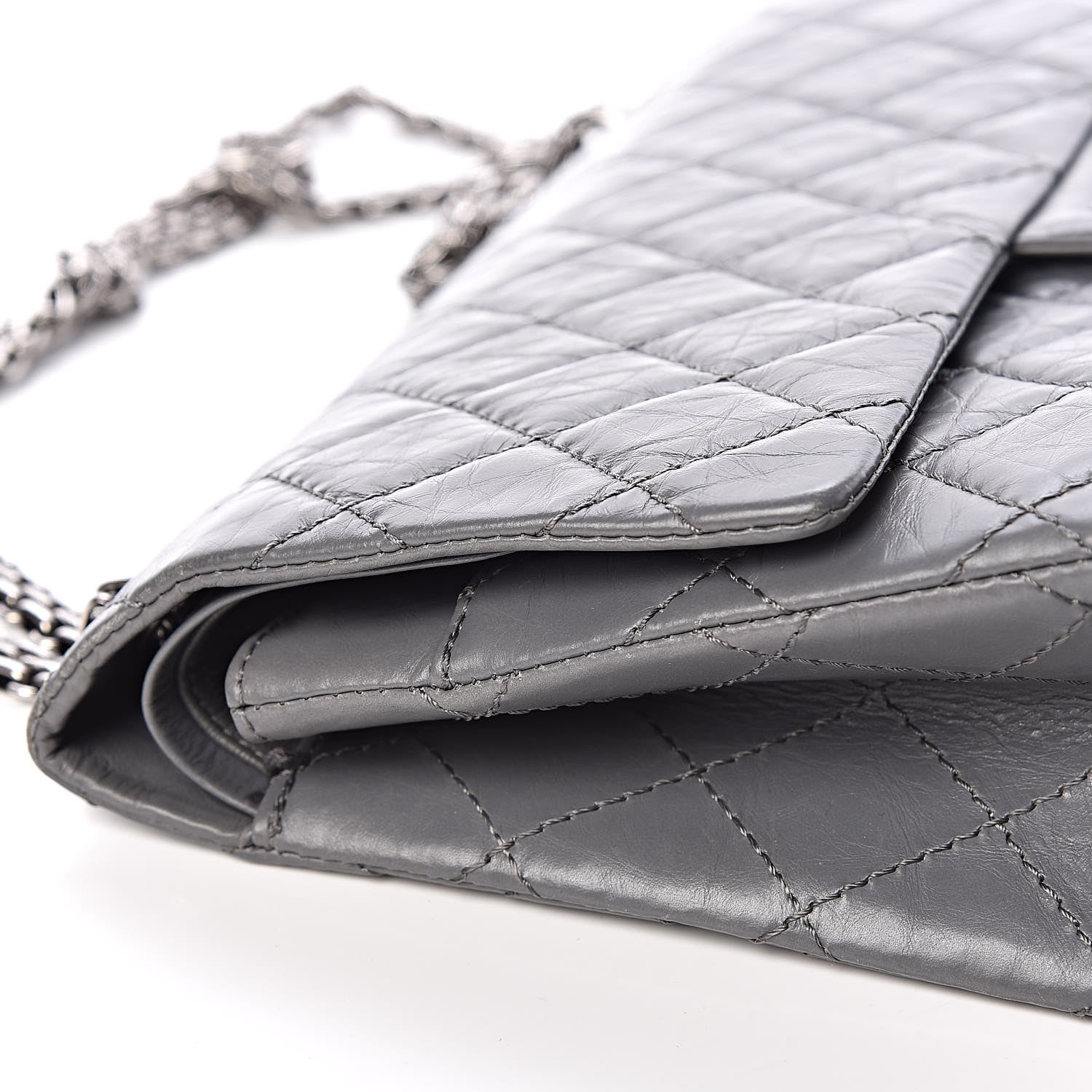 Chanel Aged Calfskin Quilted 2.55 Reissue 226 Flap Grey 14 of 20