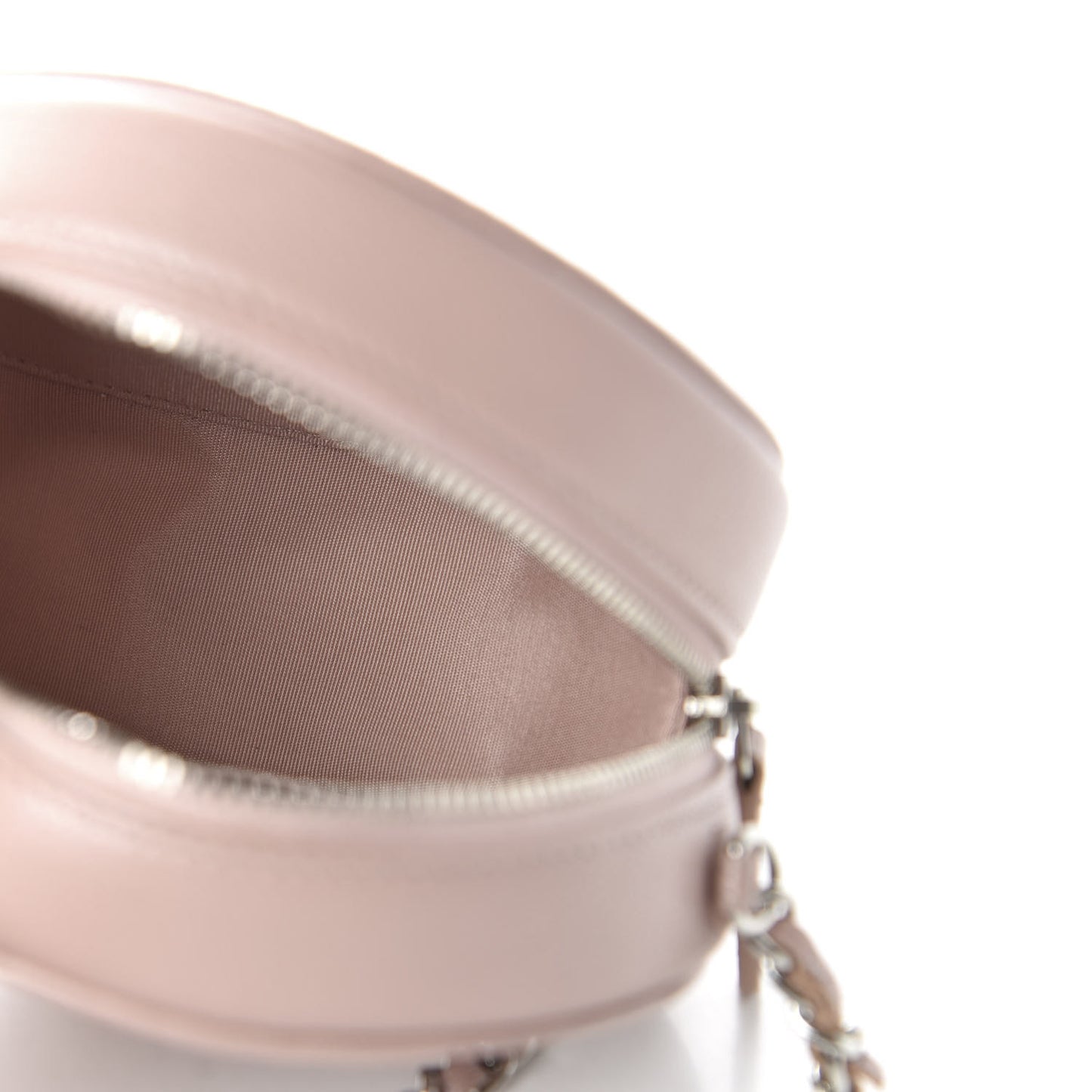 Goatskin Camellia Quilted Round Clutch With Chain Light Pink