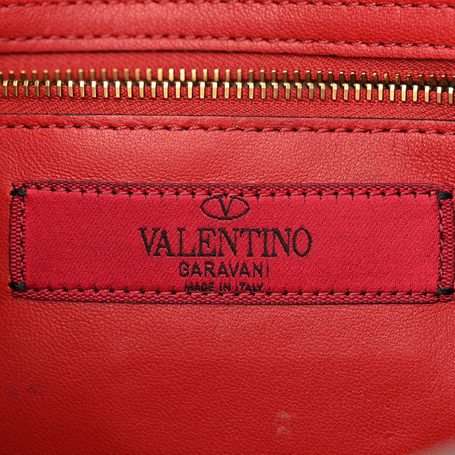 Valentino Garavani Metallic Nappa Rockstud Spike Wallet on Chain Sasso 6 of 10