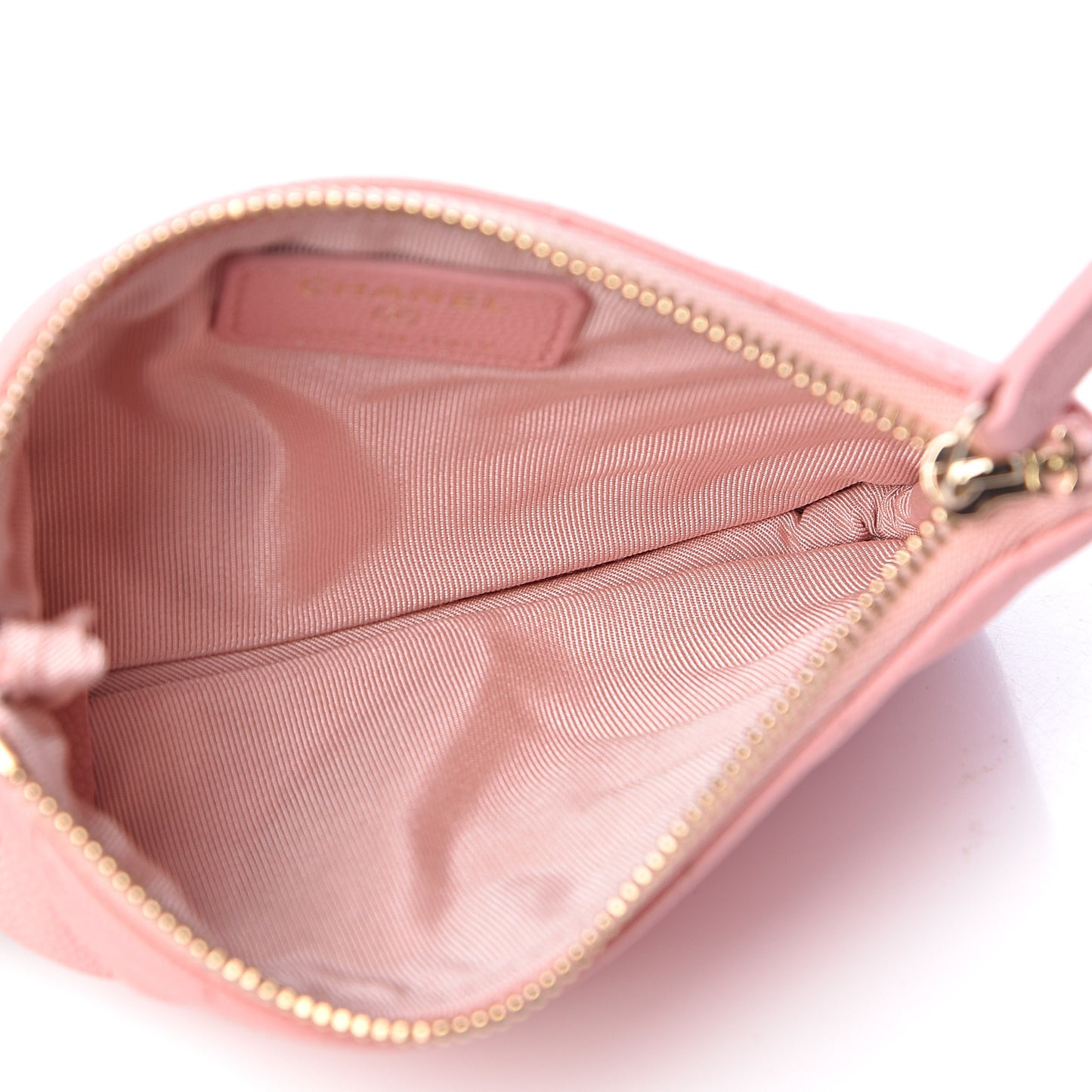 Flat Caviar Chevron Quilted Small Cosmetic Case Pink
