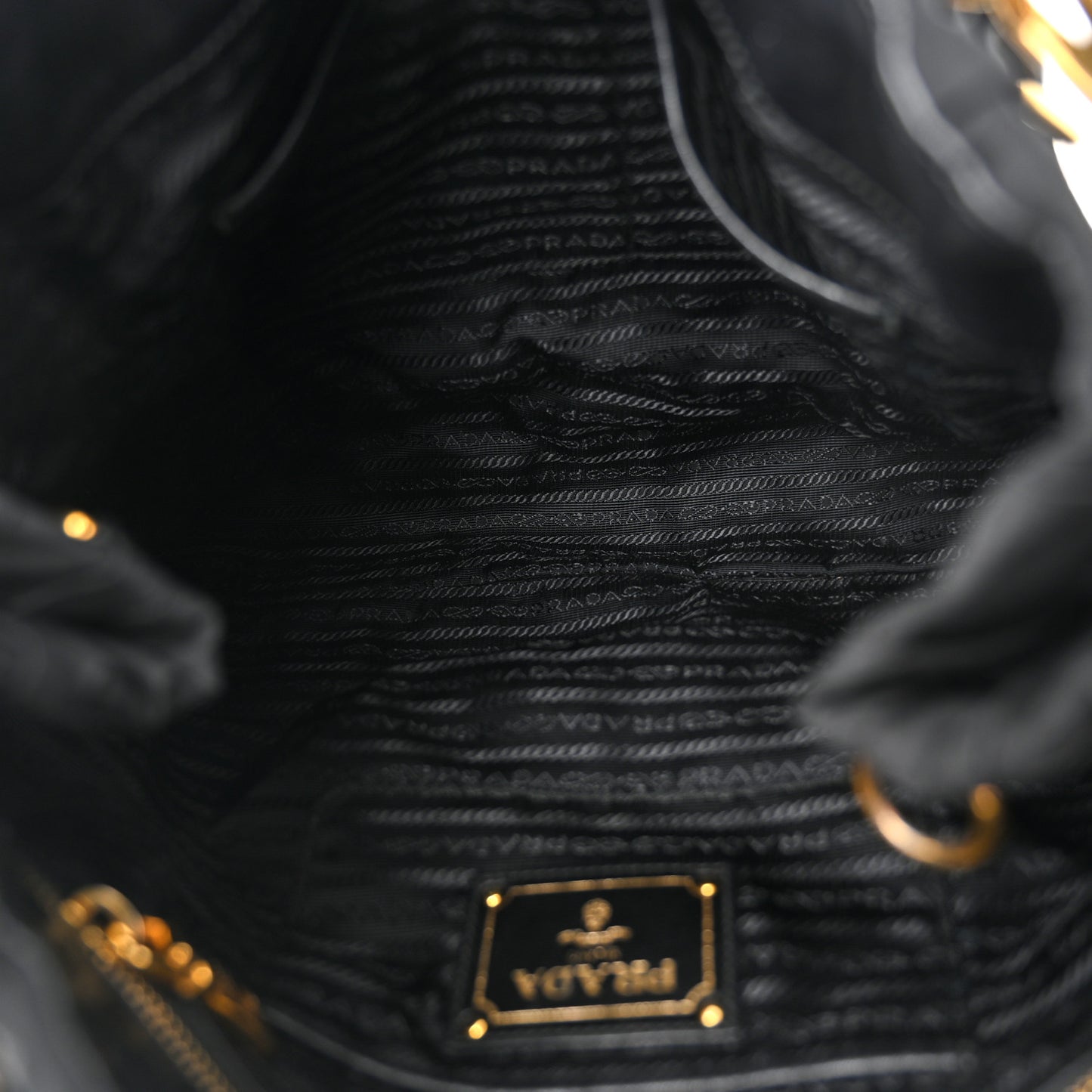Tessuto Nylon Gaufre Tote Black