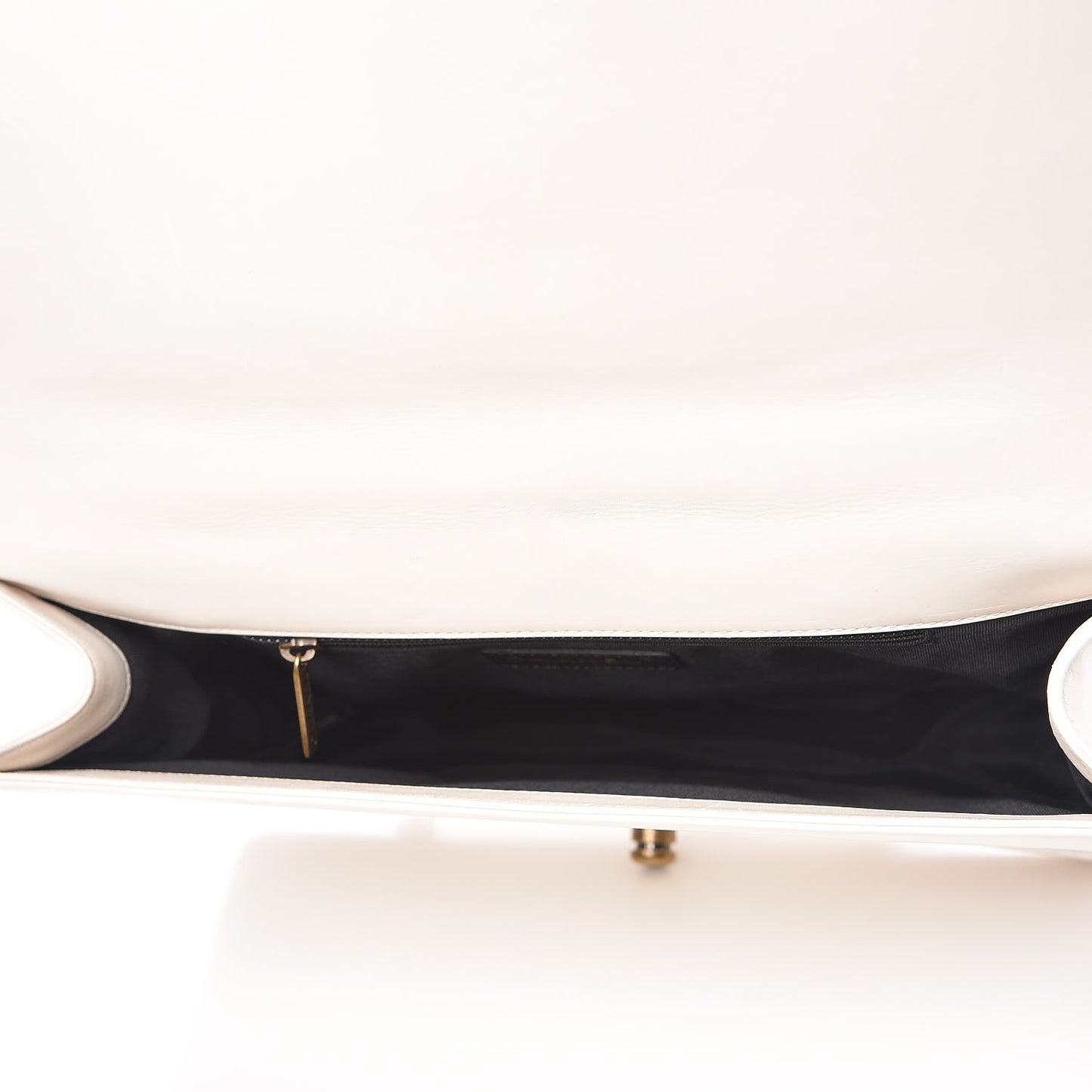 Glazed Calfskin Large Boy Flap Beige Clair