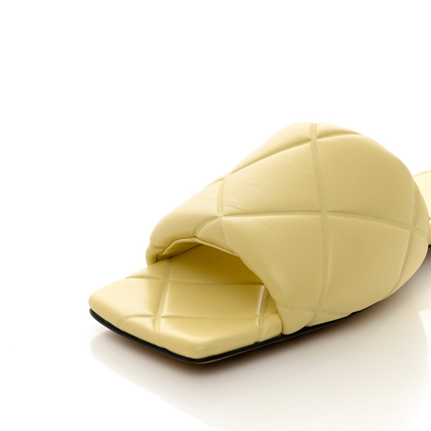 Nappa Quilted Rubber Lido Flat Sandals 39.5 Moon Beam