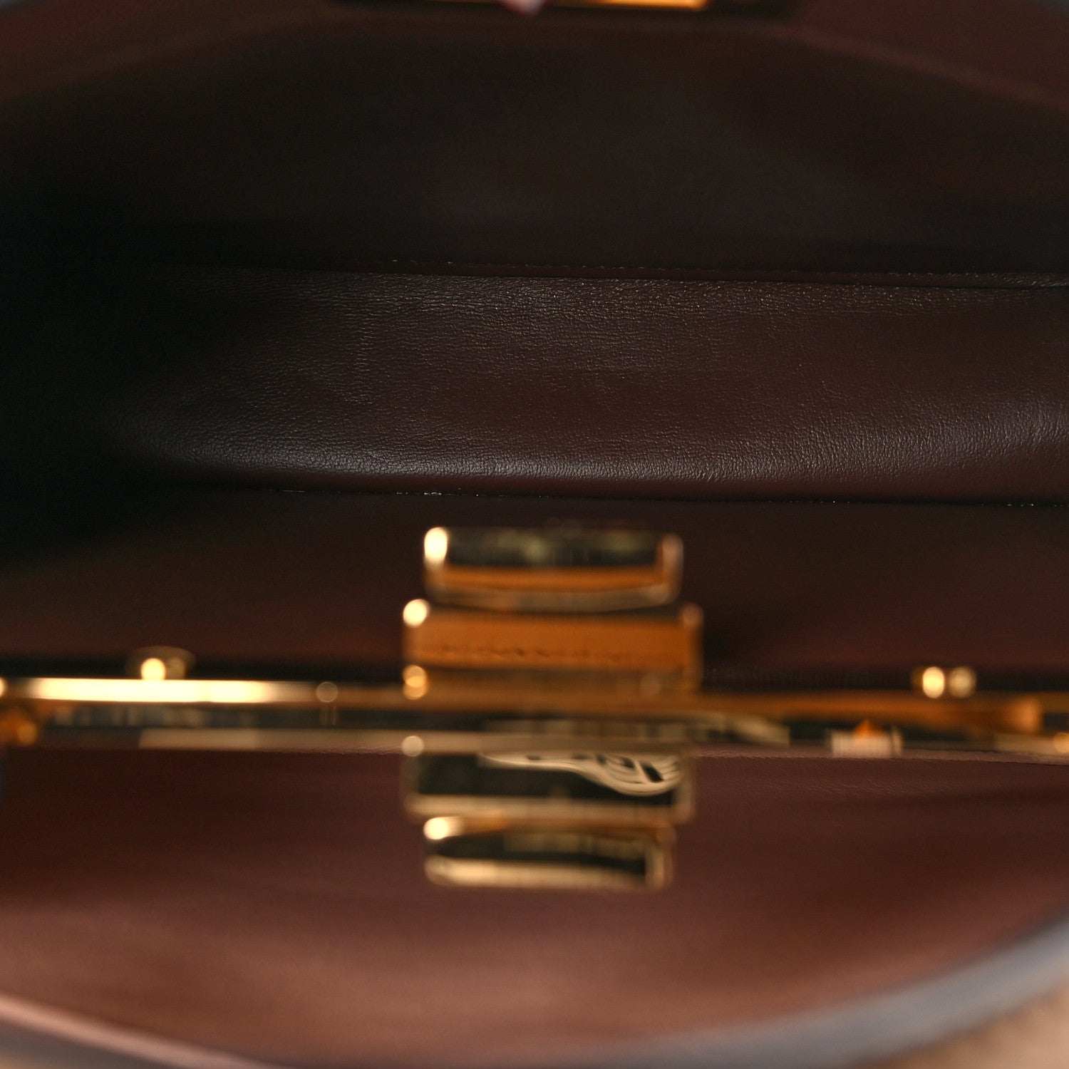 Fendi Vitello Seta Nappa Bi-Color Small Peekaboo I SEE U Satchel Miele Scuro Light Rose Ghianda 5 of 10