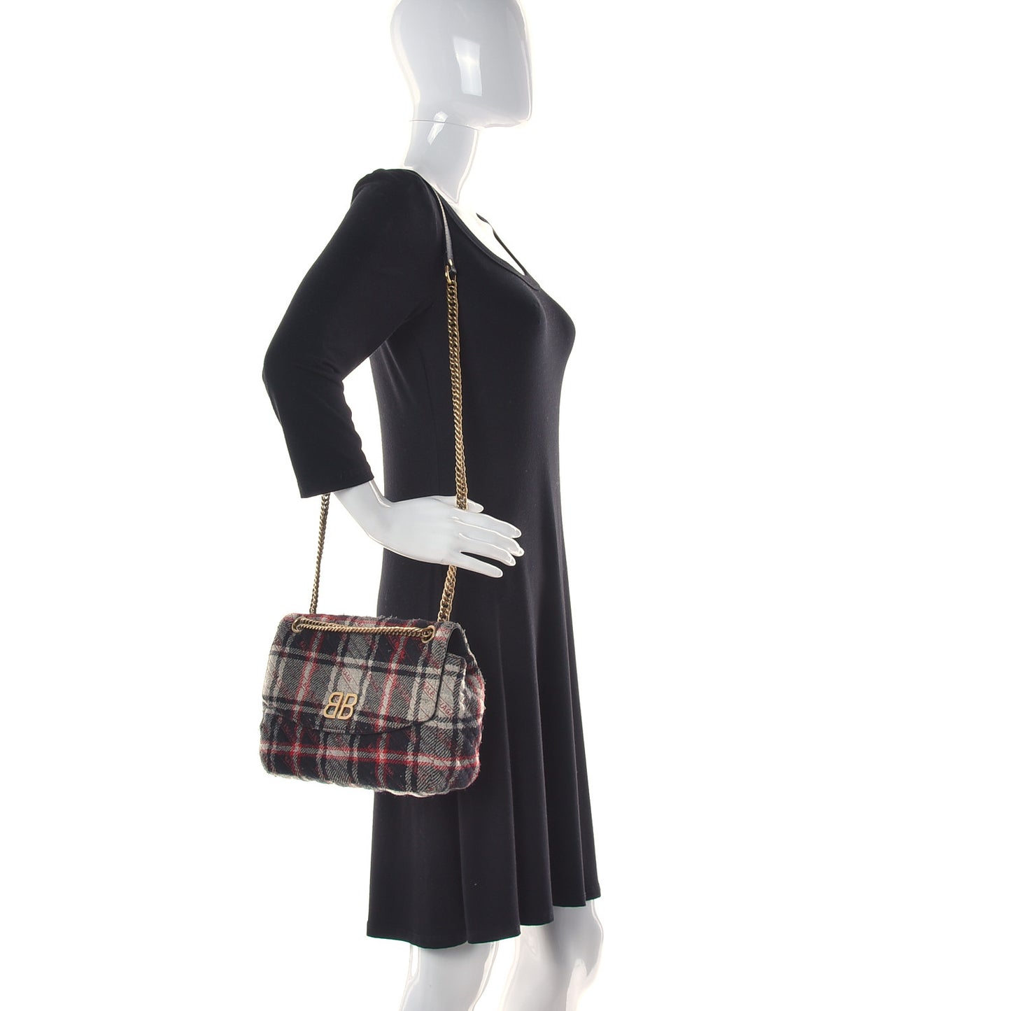Wool Plaid Diagonal Allover Logo Matelasse M BB Round Shoulder Bag Black White Red