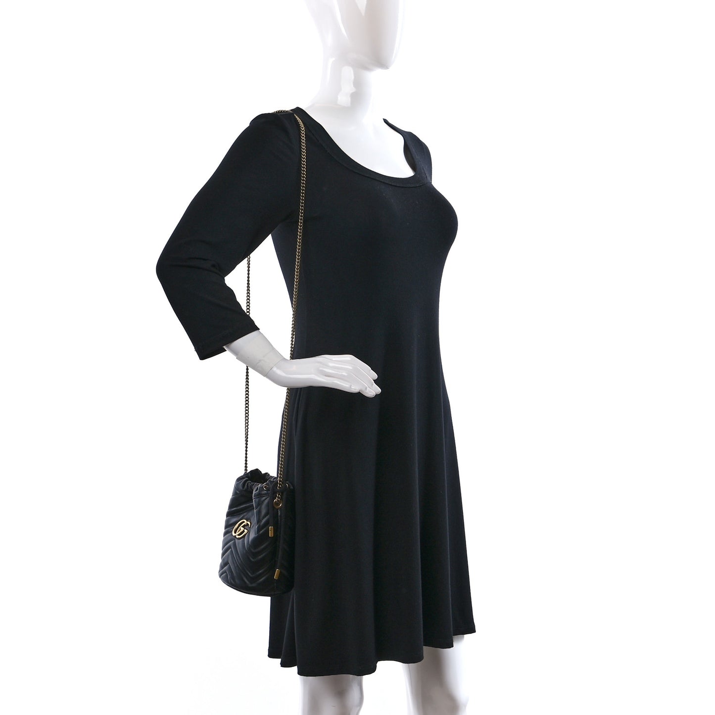 Calfskin Matelasse Mini GG Marmont 2.0 Bucket Bag Black