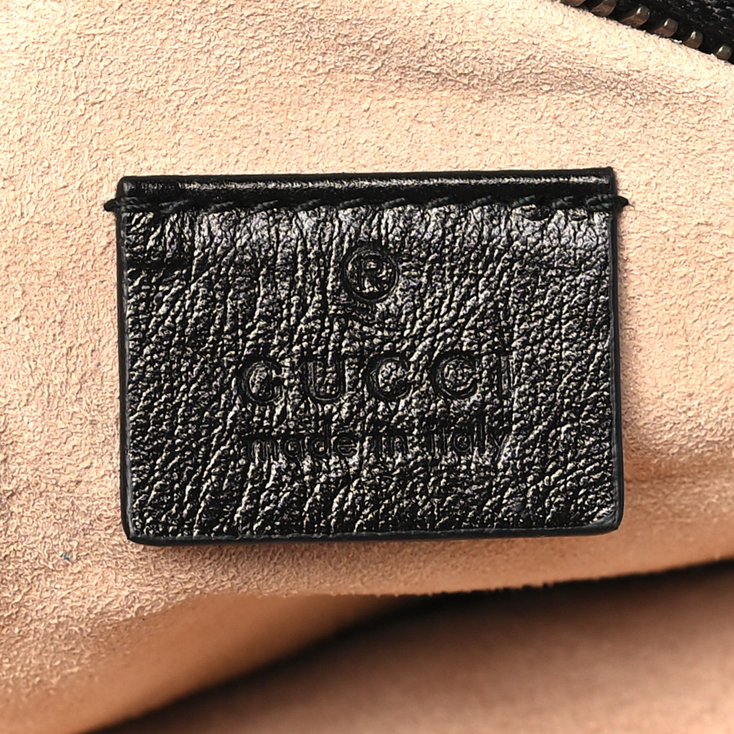 Gucci Azalea Calfskin Matelasse Heart Mini GG Marmont Round Shoulder Bag Black 6 of 9
