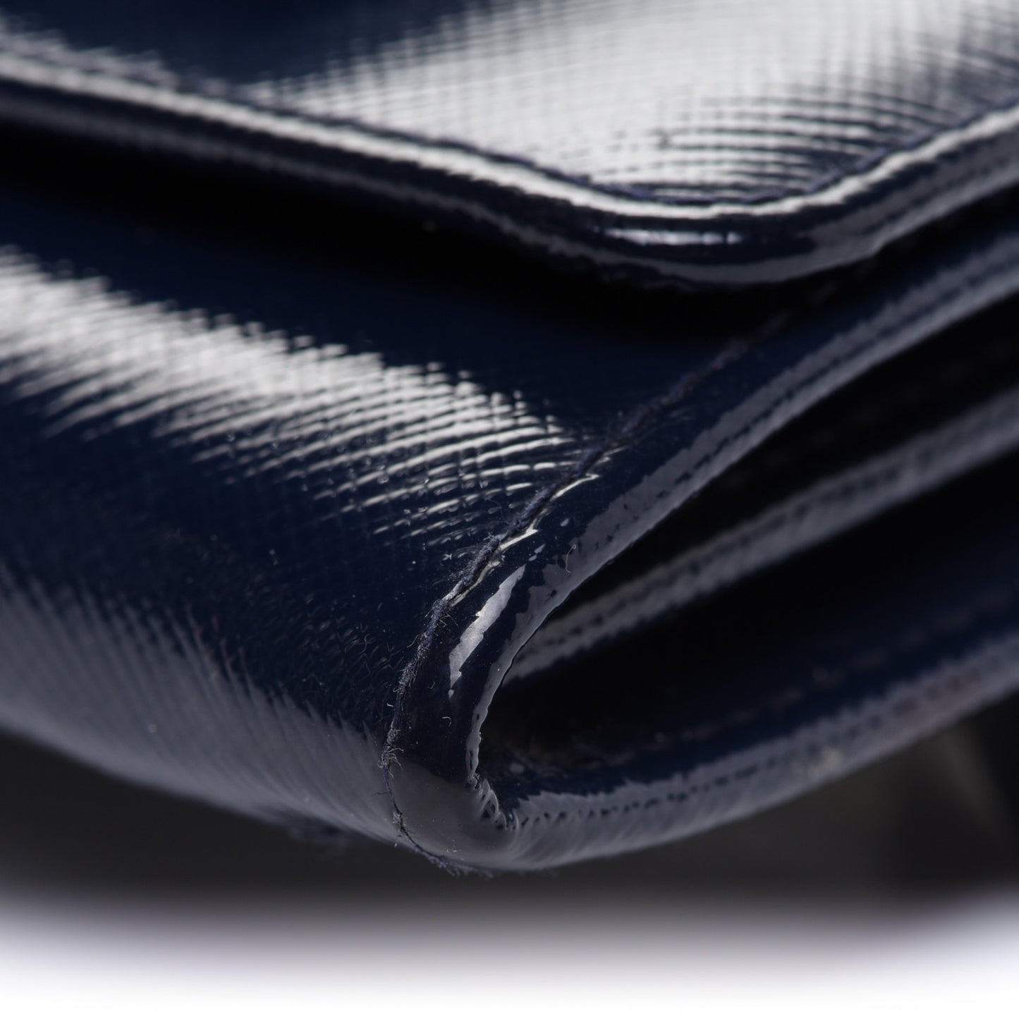 Saffiano Vernice Bow Continental Wallet Baltico