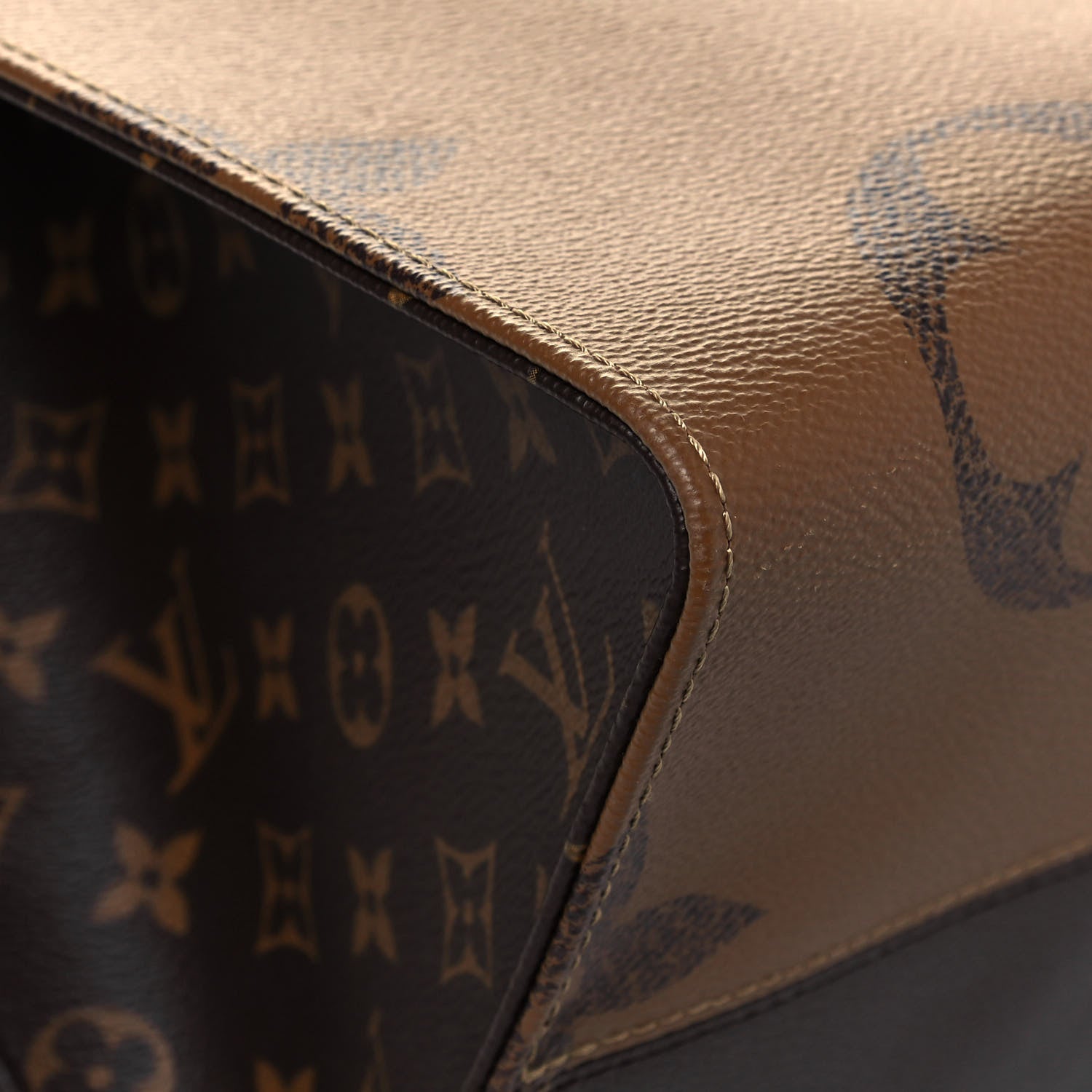 Louis Vuitton Reverse Monogram Giant Onthego GM 11 of 13