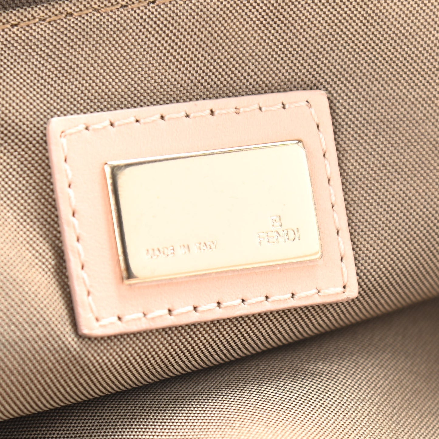 Zucchino Vitello Small Shoulder Bag Cipria Teint Cipria
