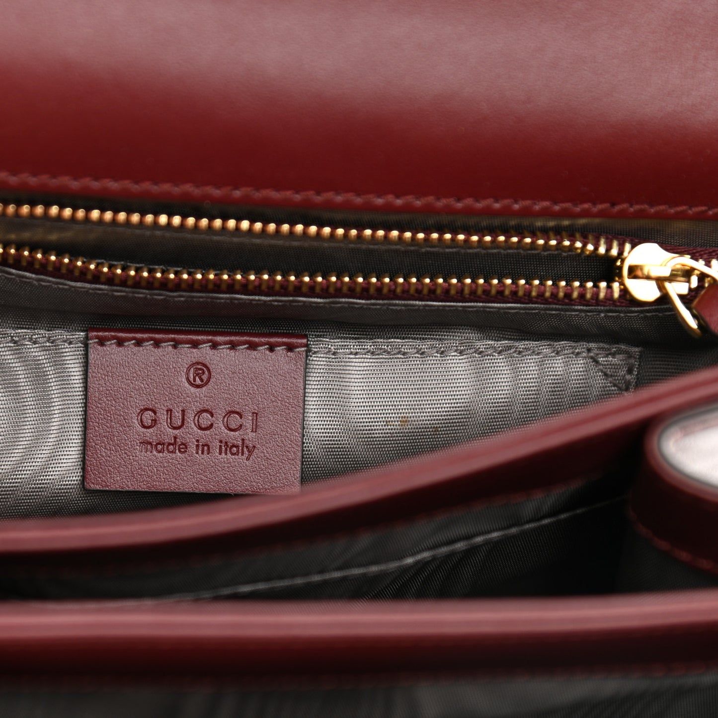 Smooth Calfskin Small Zumi Shoulder Bag Vintage Bordeaux