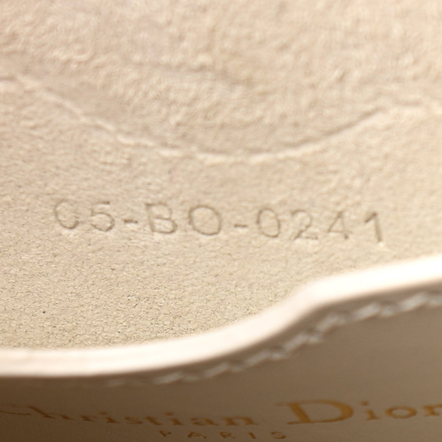 Box Calfskin Medium Bobby Flap Latte