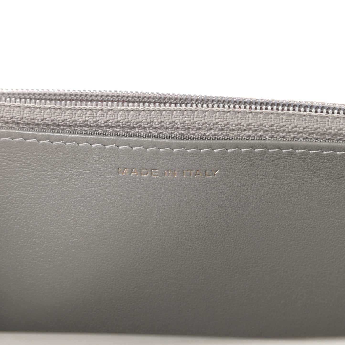 Caviar Quilted Boy Wallet On Chain WOC Grey