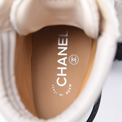 Chanel Tweed Patent Lambskin Quilted Lace Up Boots 38.5 Ivory Black 7 of 22