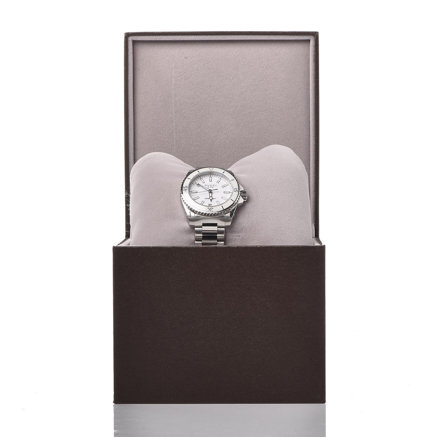 Stainless Steel 32mm Dive Quartz Watch White