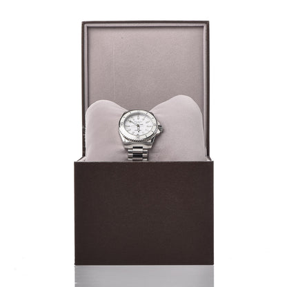 Gucci Stainless Steel 32mm Dive Quartz Watch White 7 of 7