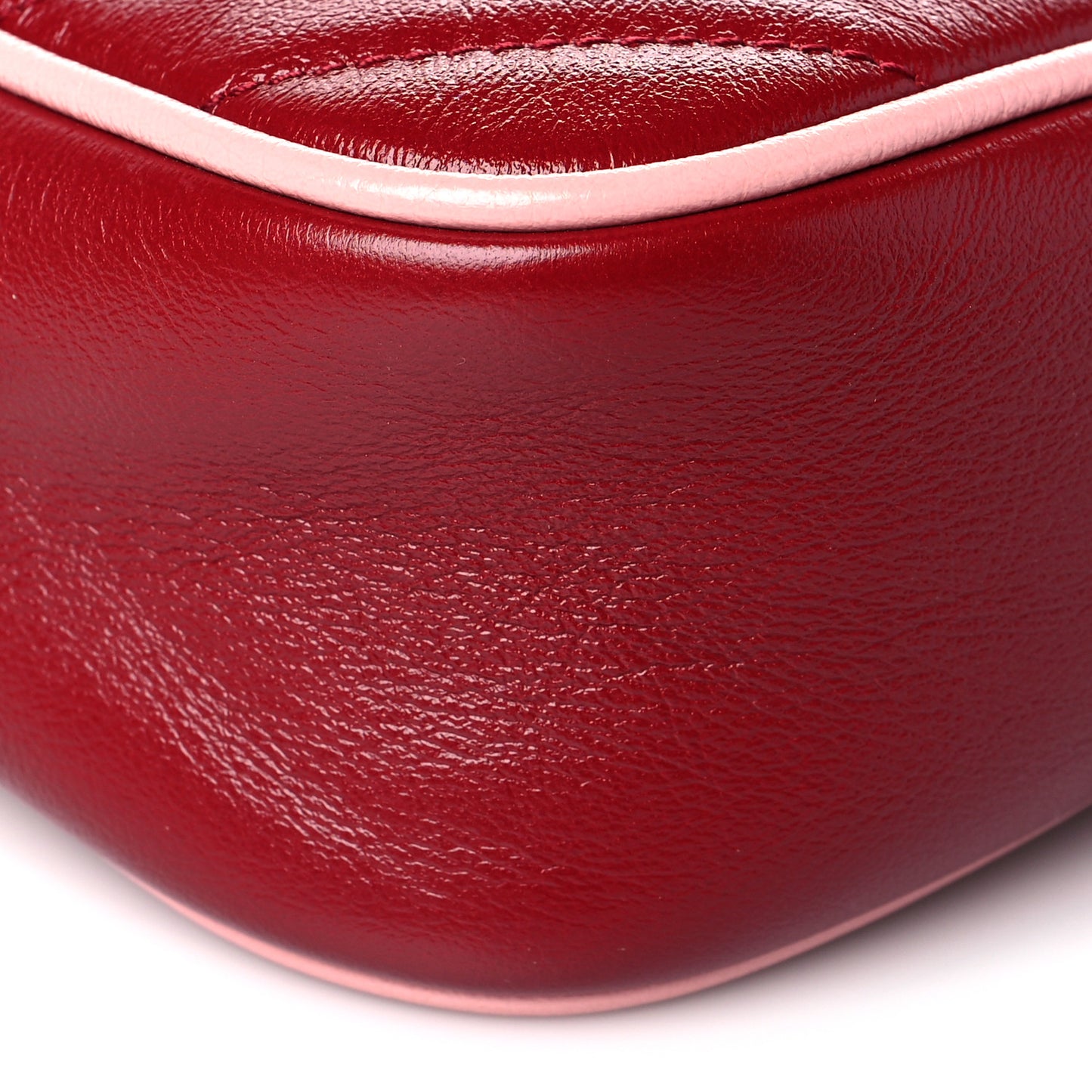 Azalea Calfskin Enamel Matelasse Diagonal Small Torchon GG Marmont Chain Shoulder Bag New Cherry Red Wild Rose