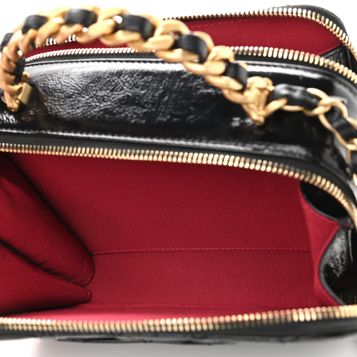 Crumpled Lambskin Quilted Get Round Top Handle Vanity Case Black