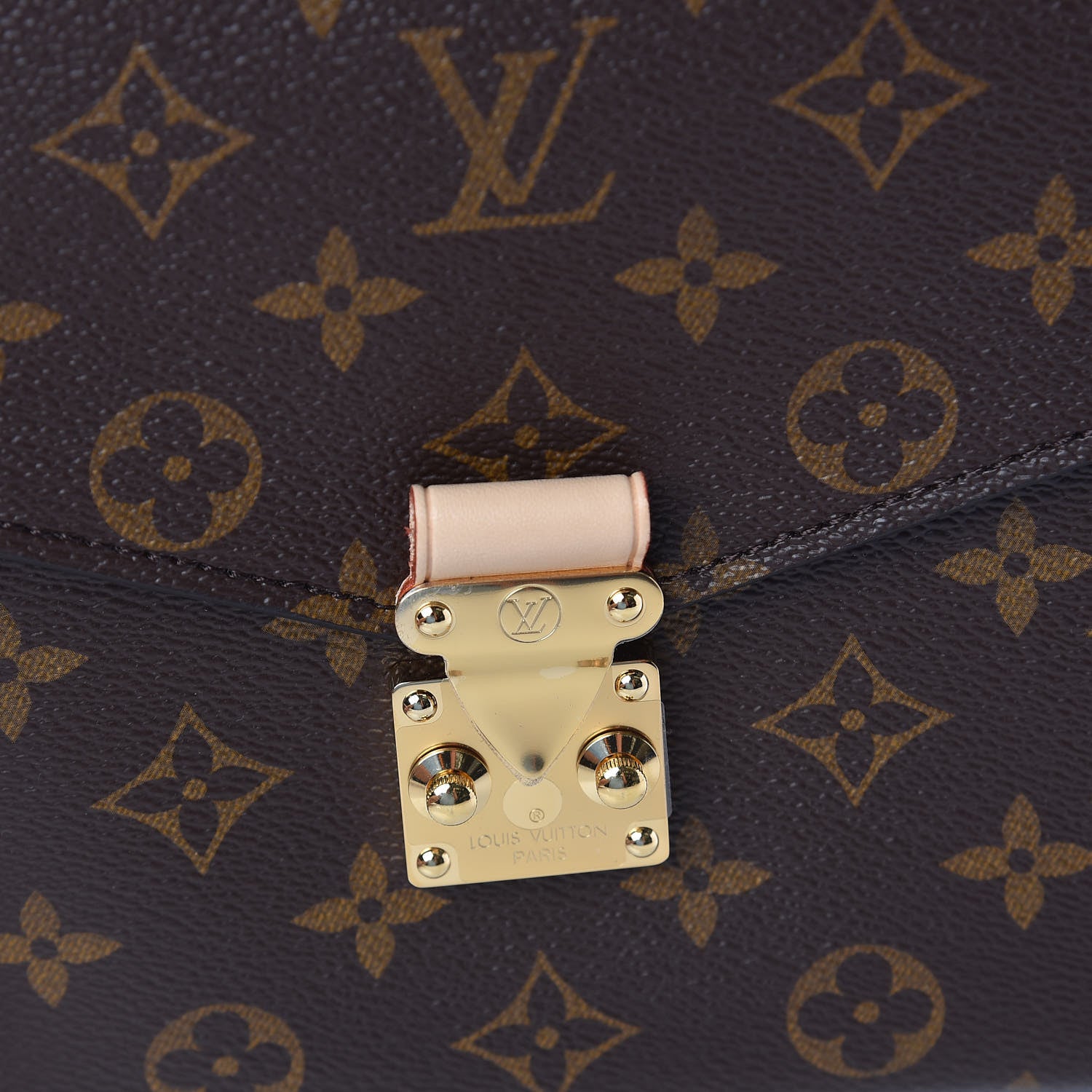 Louis Vuitton Monogram Pochette Metis 9 of 10