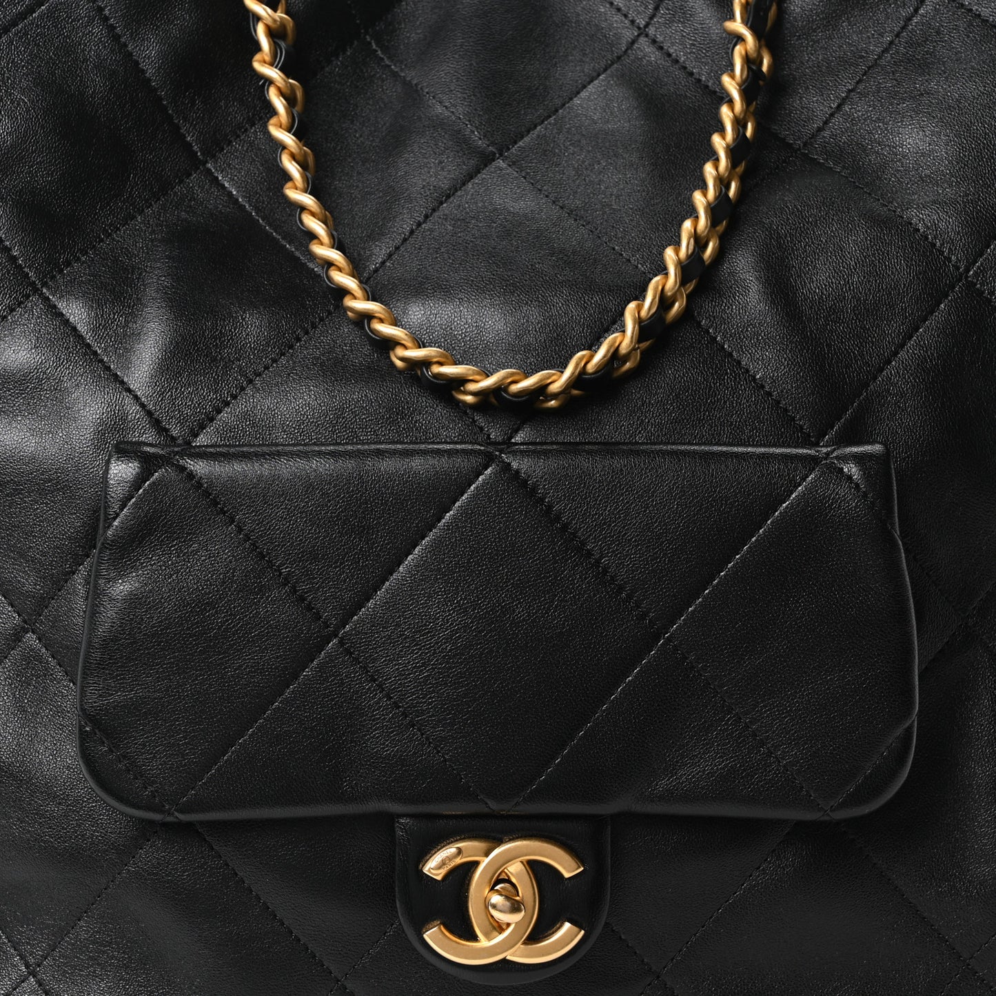 Shiny Lambskin Quilted Shopping Bag Black