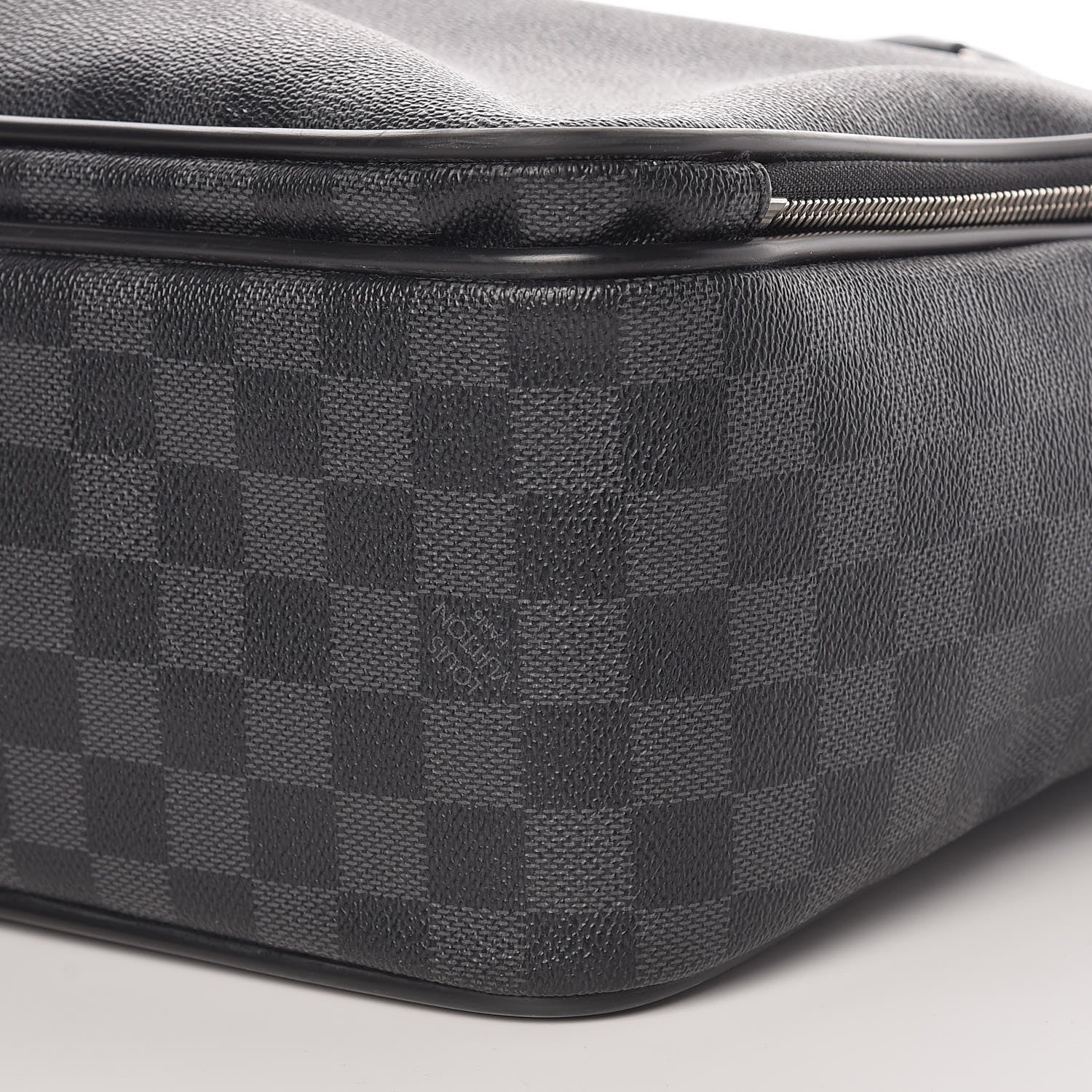 Louis Vuitton Damier Graphite Icare 10 of 11