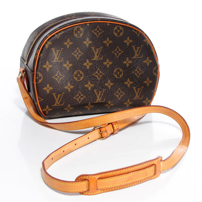 Louis Vuitton Monogram Blois 3 of 7
