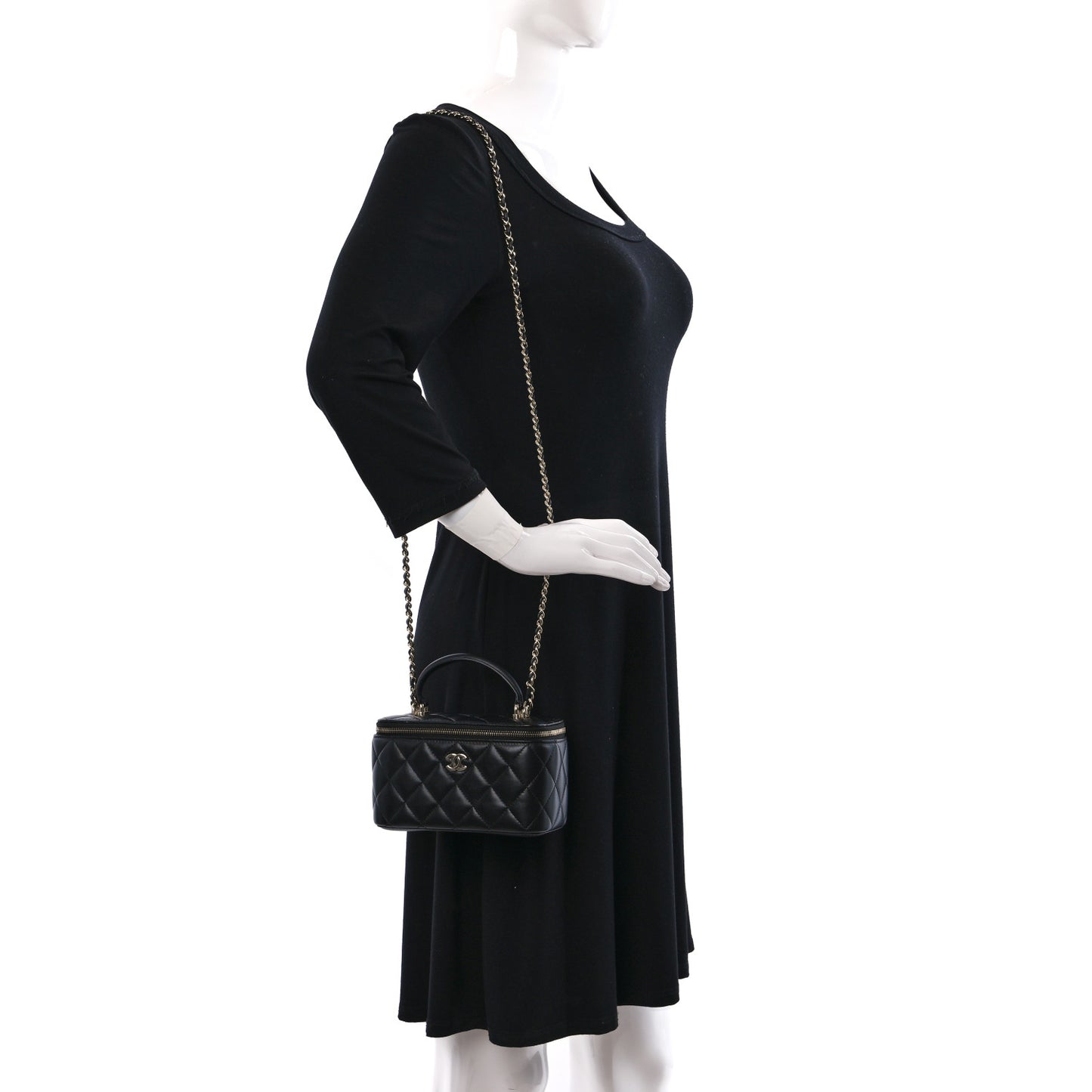 Lambskin Quilted Small Top Handle Vanity Case With Chain Black