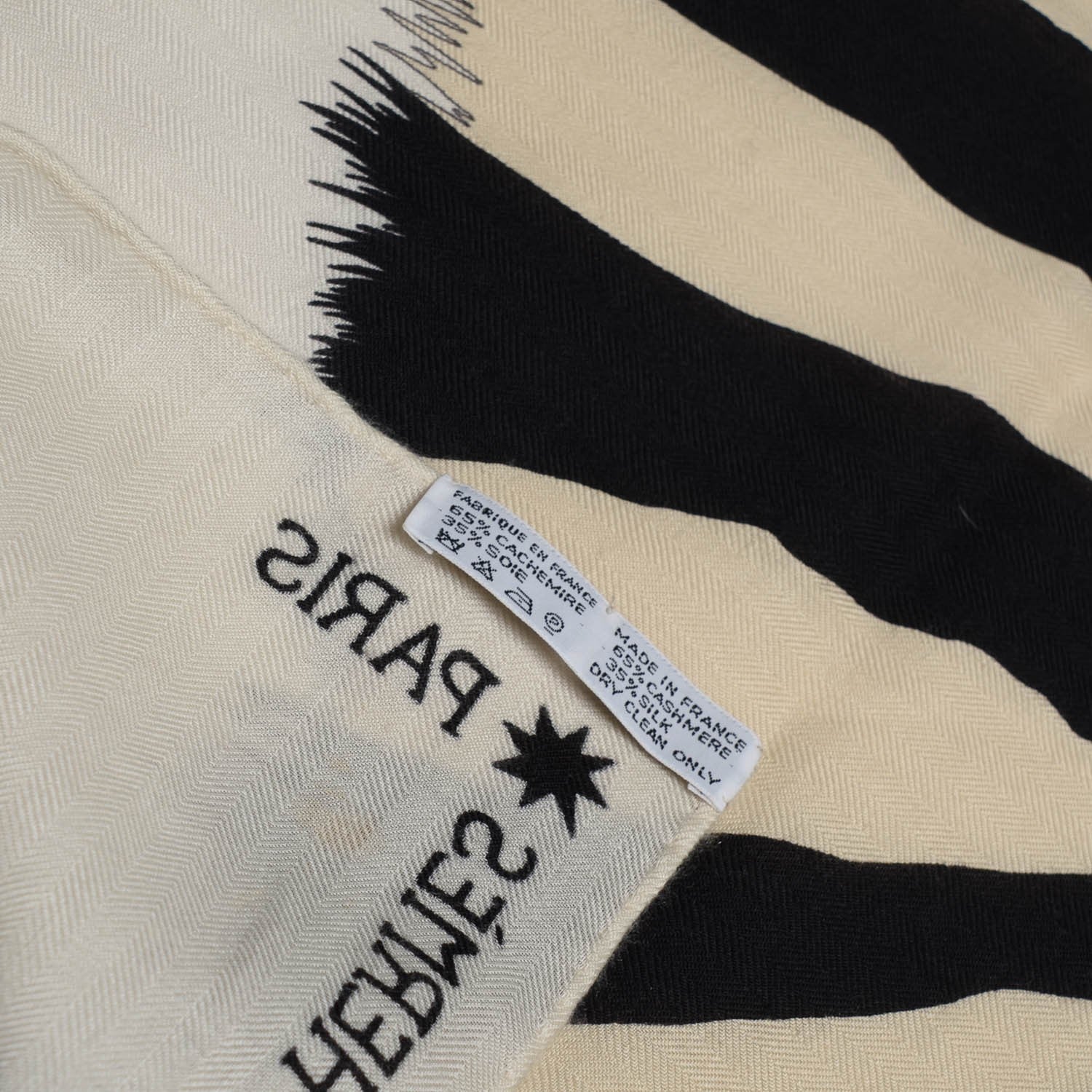 Hermes Cashmere Silk Zebra Pegasus Shawl 140 White Black Naturel 3 of 8