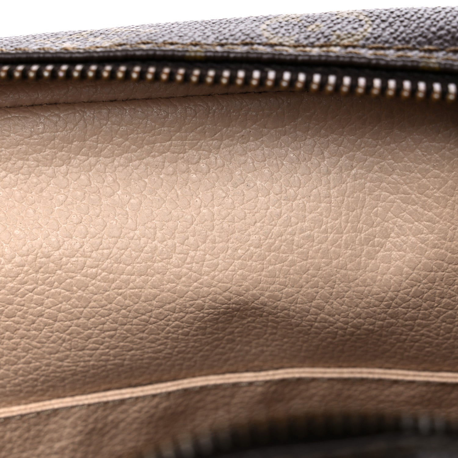 Louis Vuitton Monogram Trousse Toilette 28 7 of 12