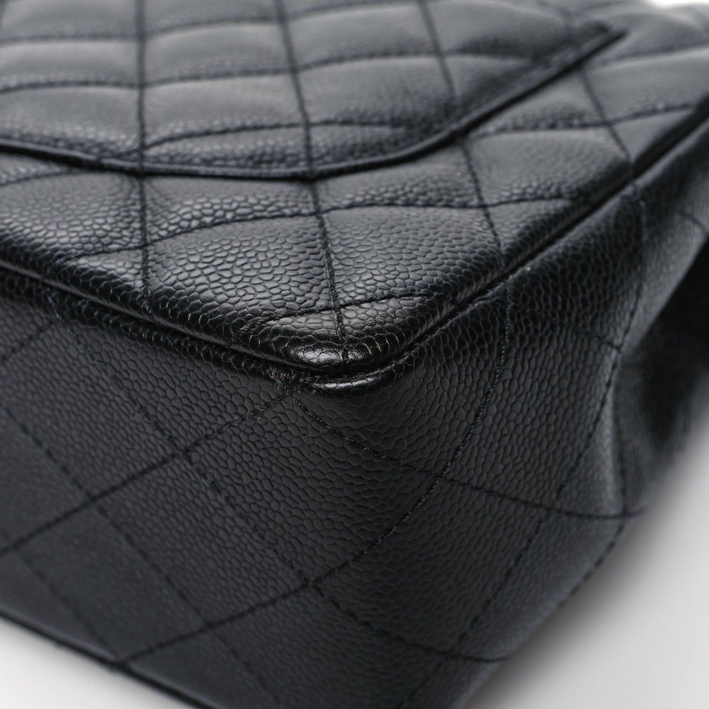 Caviar Quilted Jumbo Single Flap Black
