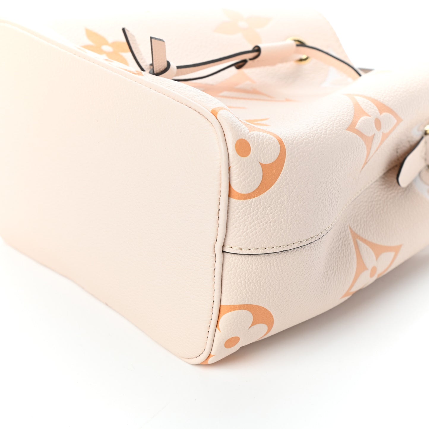 Empreinte Monogram Giant By The Pool Neonoe BB Cream Saffron