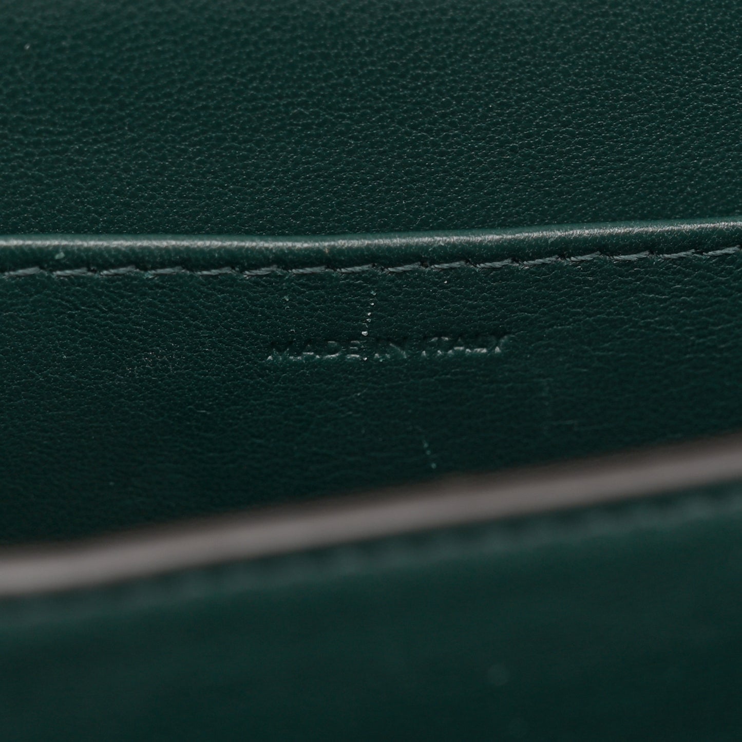 Box Calfskin Teen Classic Box Flap Bag Amazone