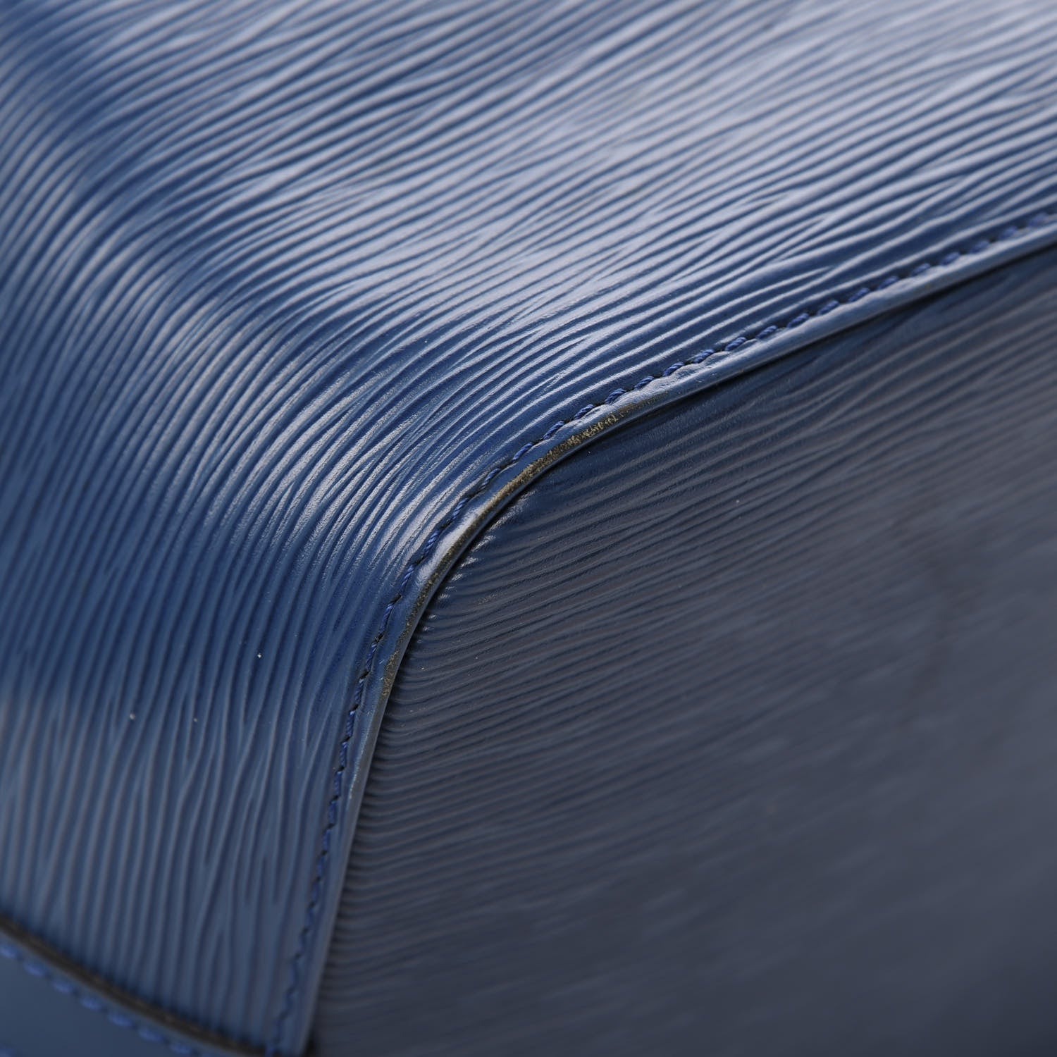 Louis Vuitton Epi Petit Noe Toledo 12 of 17