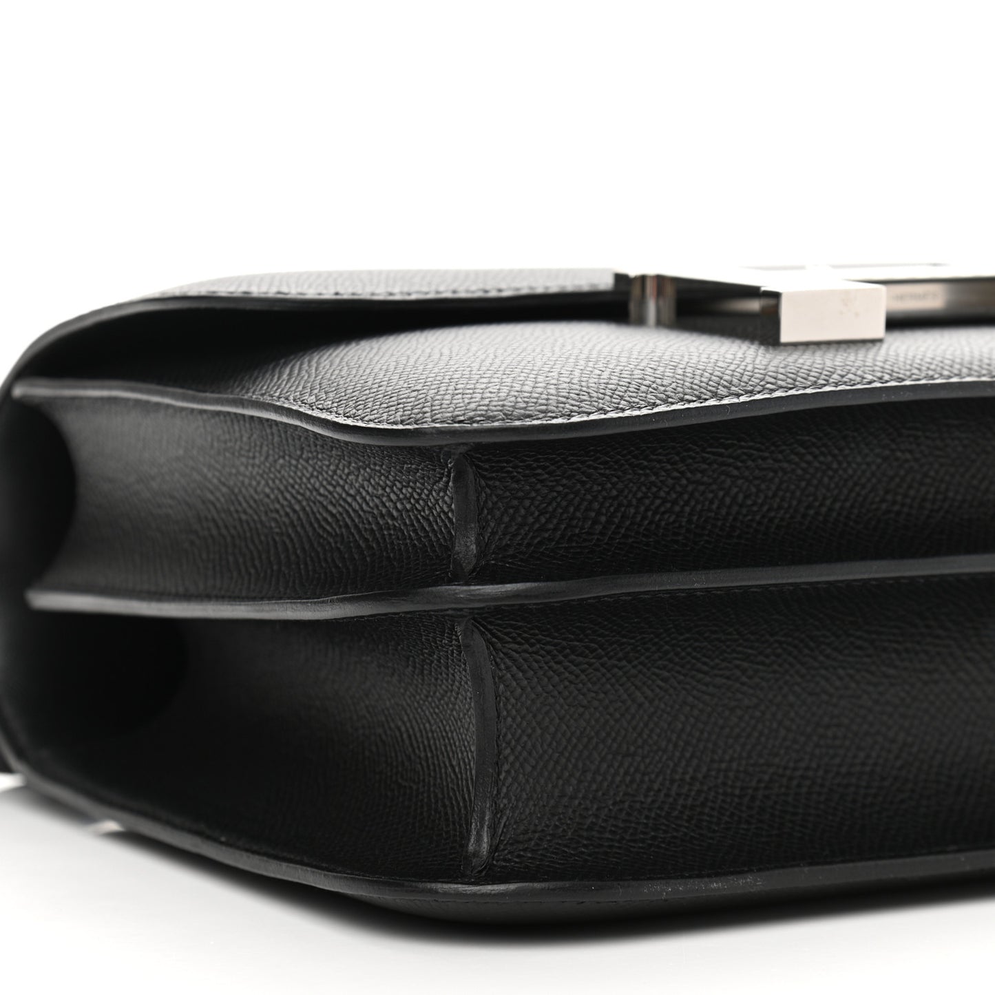 Epsom Constance 24 Black